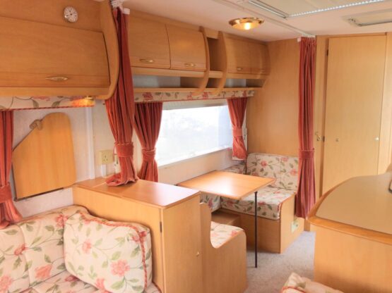 Bailey Pageant Champagne 2002 4 Berth