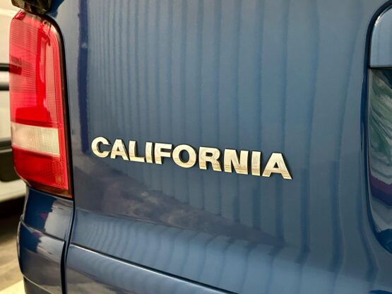 VW California SE 2010 Blue