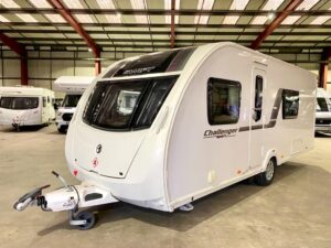 Swift Challenger Sport 4 Berth Fixed Bed Caravan With End Washroom