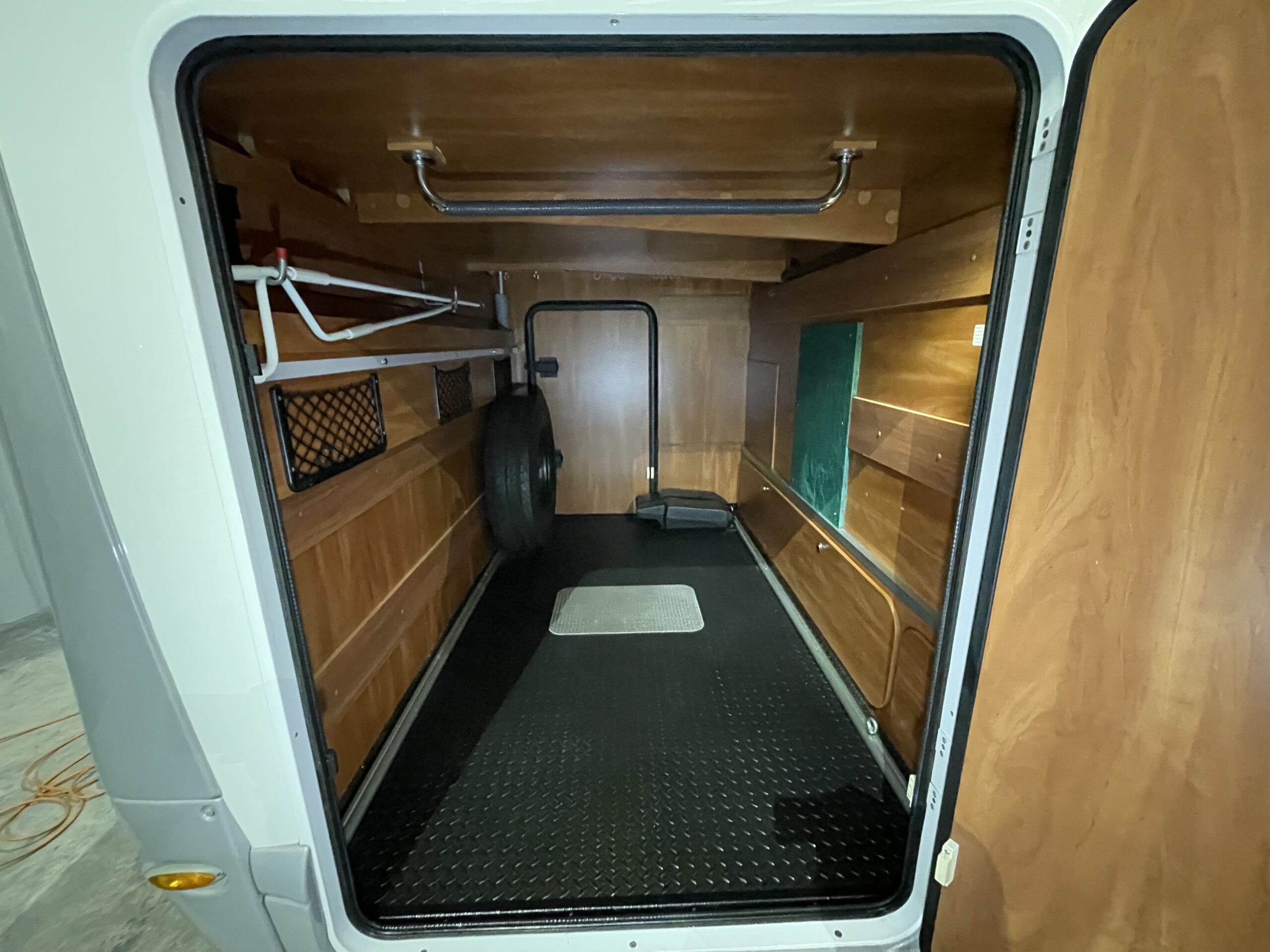 
								Laika Kreos 5009 Motorhome full									