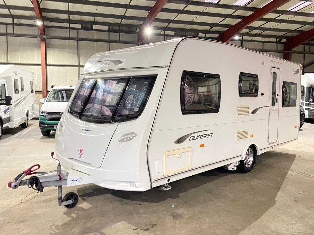 
								Lunar Quasar 5 Berth Caravan full									