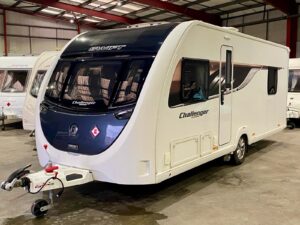 Swift Challenger Histyle 565 2019 Island Bed Caravan