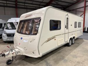 Bailey Senator Louisiana Twin Axle Fixed Island Bed Caravan