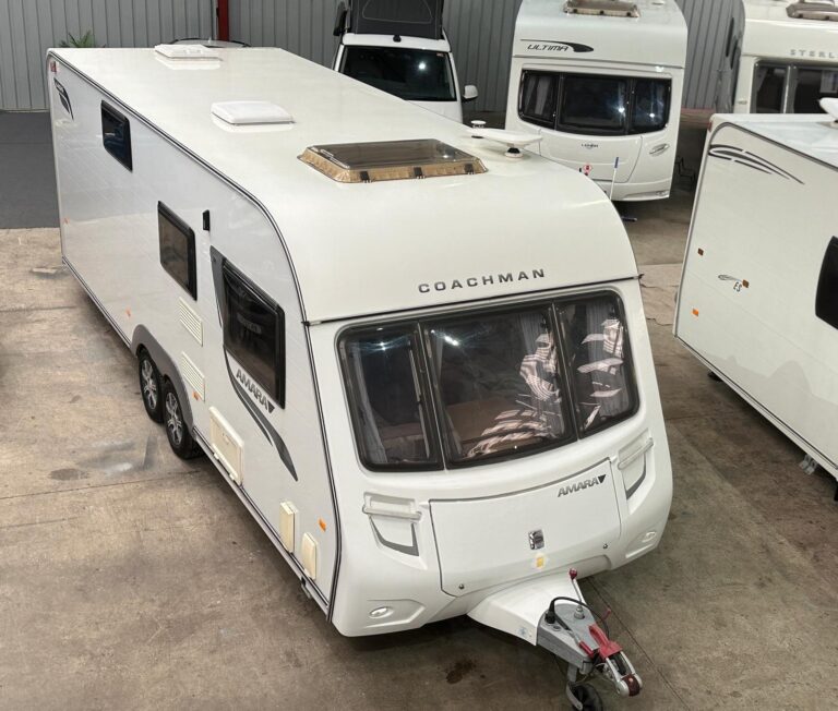 
								Coachman Amara 640/6 Twin Axle 6 Berth Caravan full									