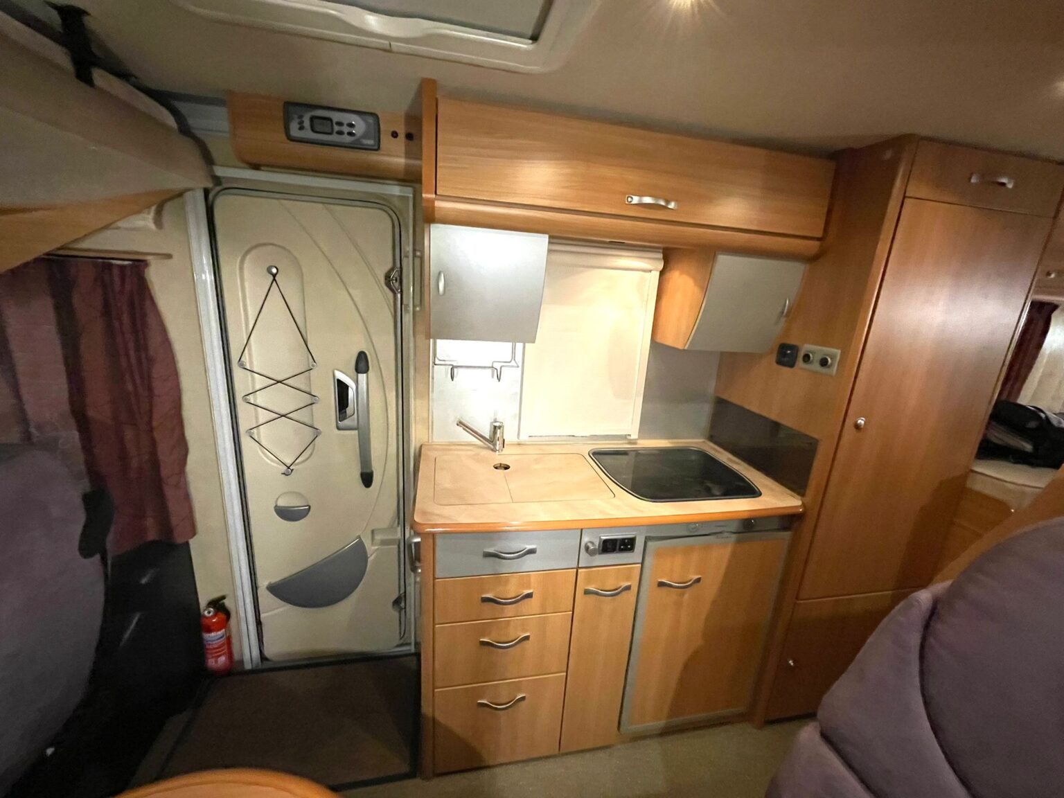 
								Niesmann & Bischoff Arto A-Class Motorhome full									