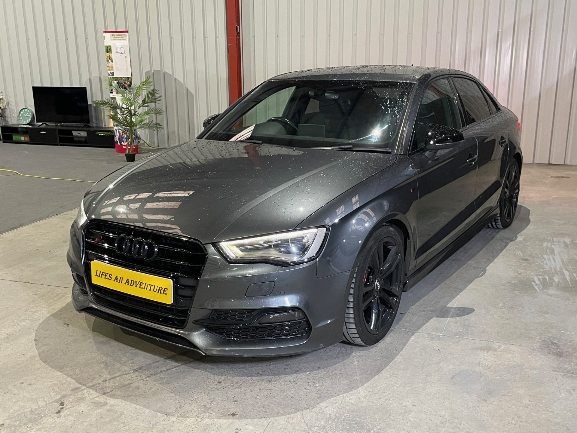 
								AUDI A3 TFSI SPORT 2015 BLACK STYLING PACKAGE FITTED full									