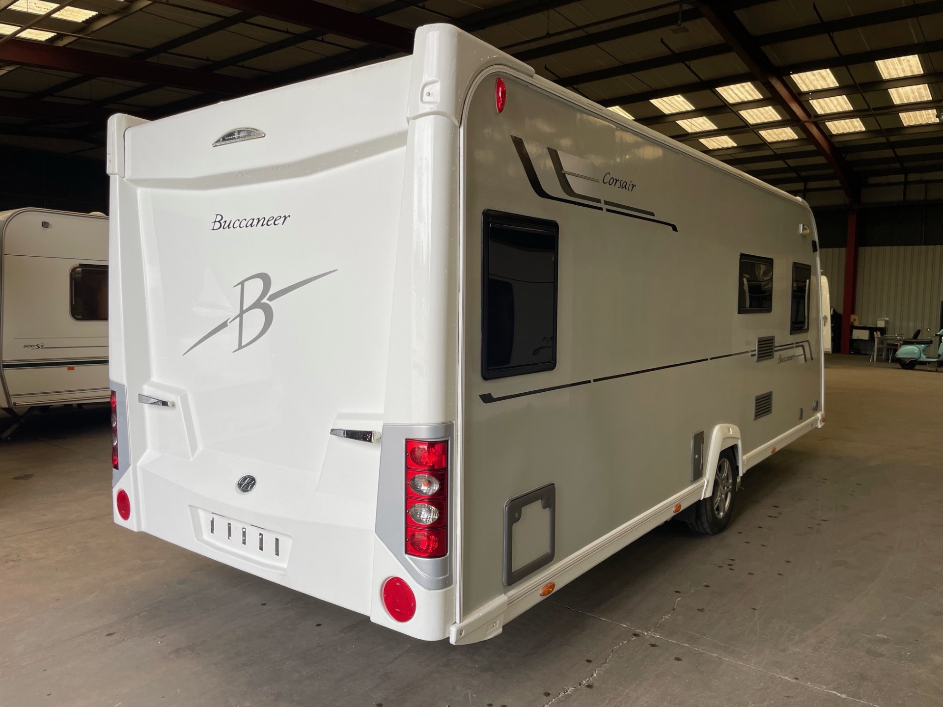 
								Buccaneer Corsair – 4 Berth Fixed Bed Caravan With Motor Mover And Awning full									