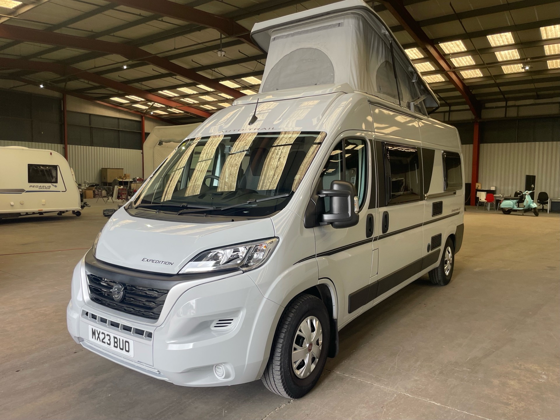 Auto Trail Expedition 68 4 Berth Campervan