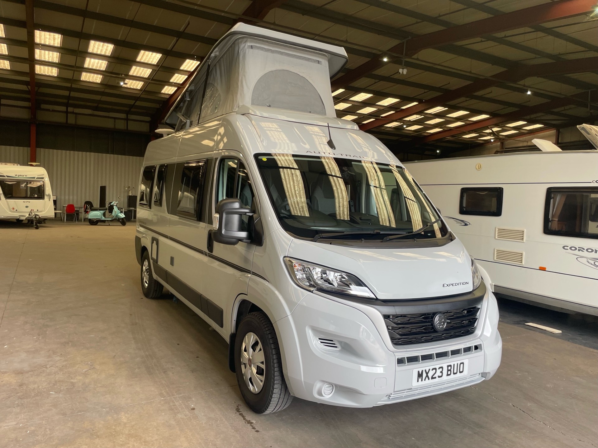 
								Auto Trail Expedition 68 4 Berth Campervan full									