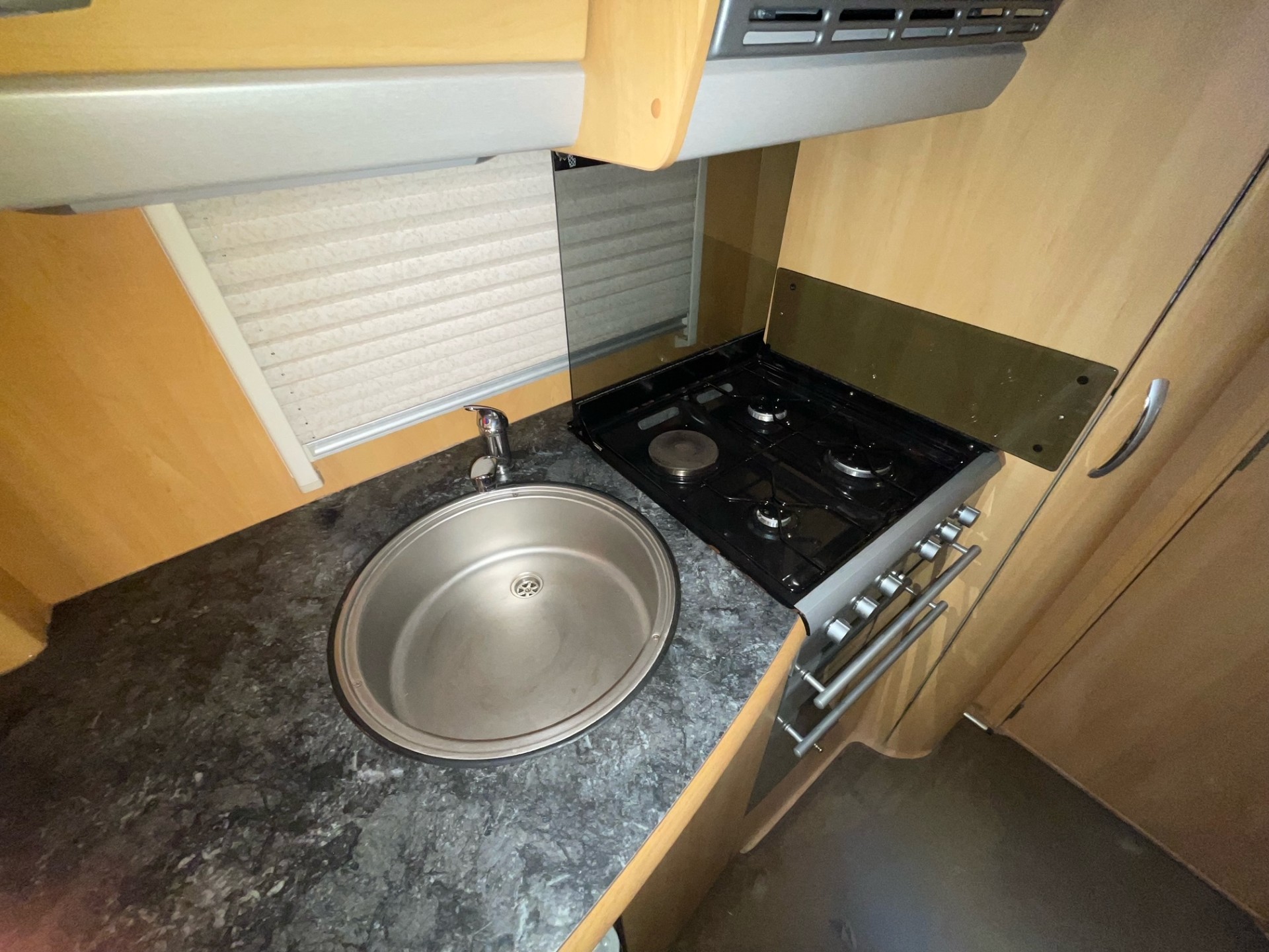 
								Sterling Eccles Topaz 2 Berth Caravan With Motor Mover full									