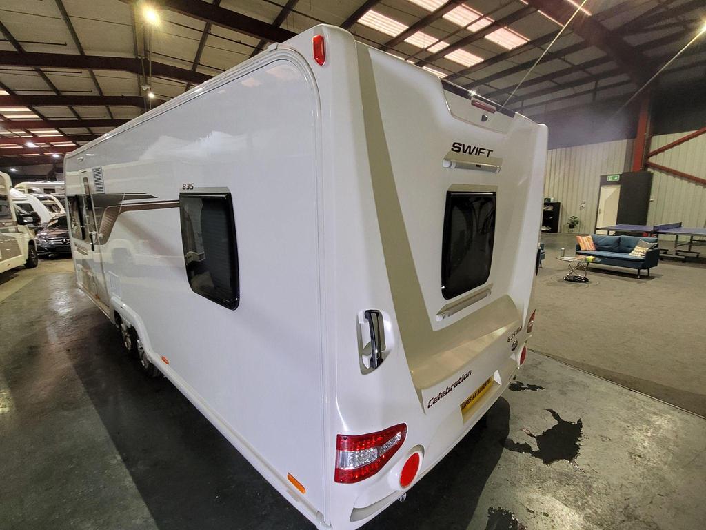 
								Swift Celebration 835 Wide Caravan full									