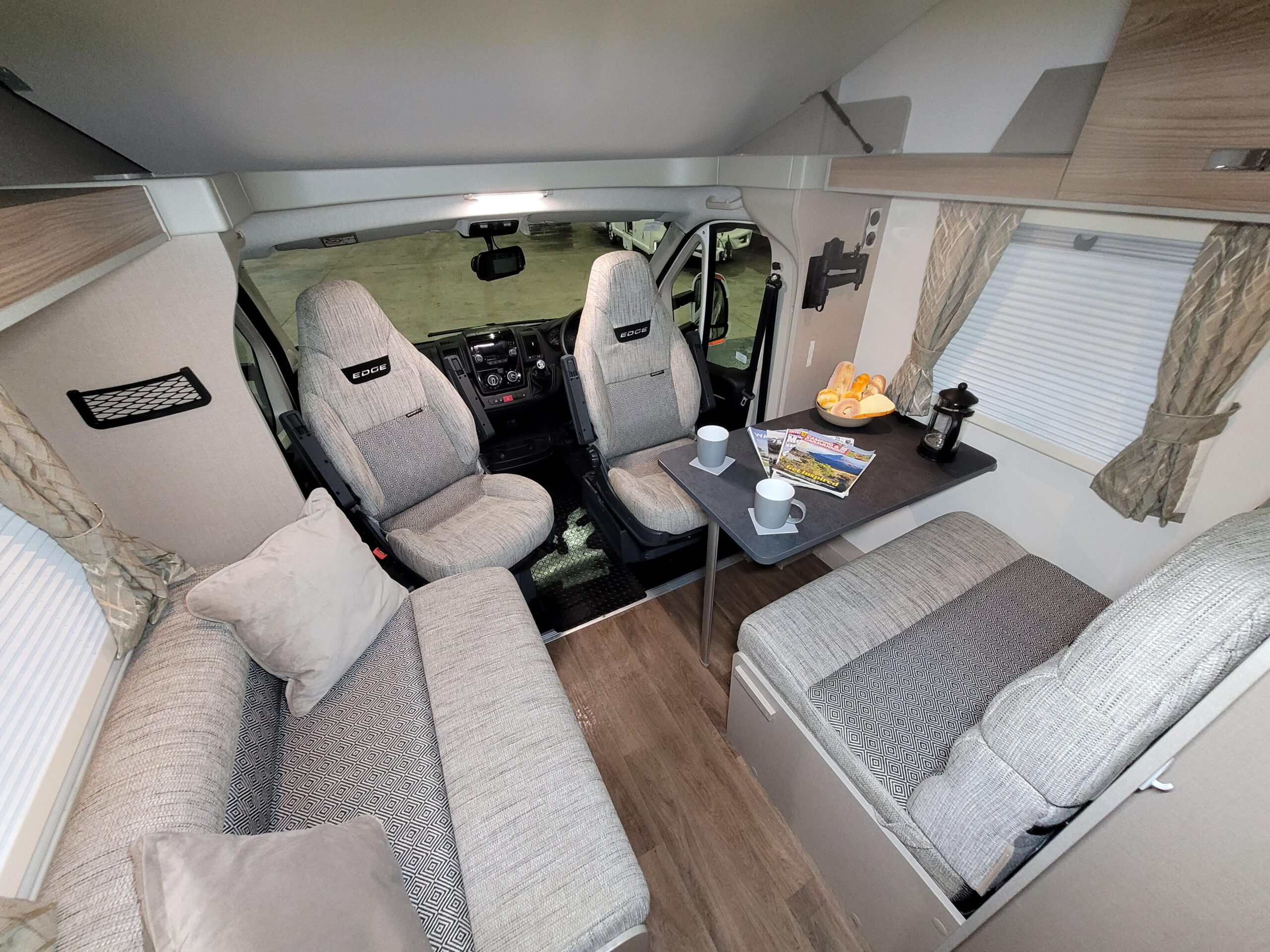 
								Swift Edge 494 Motorhome full									