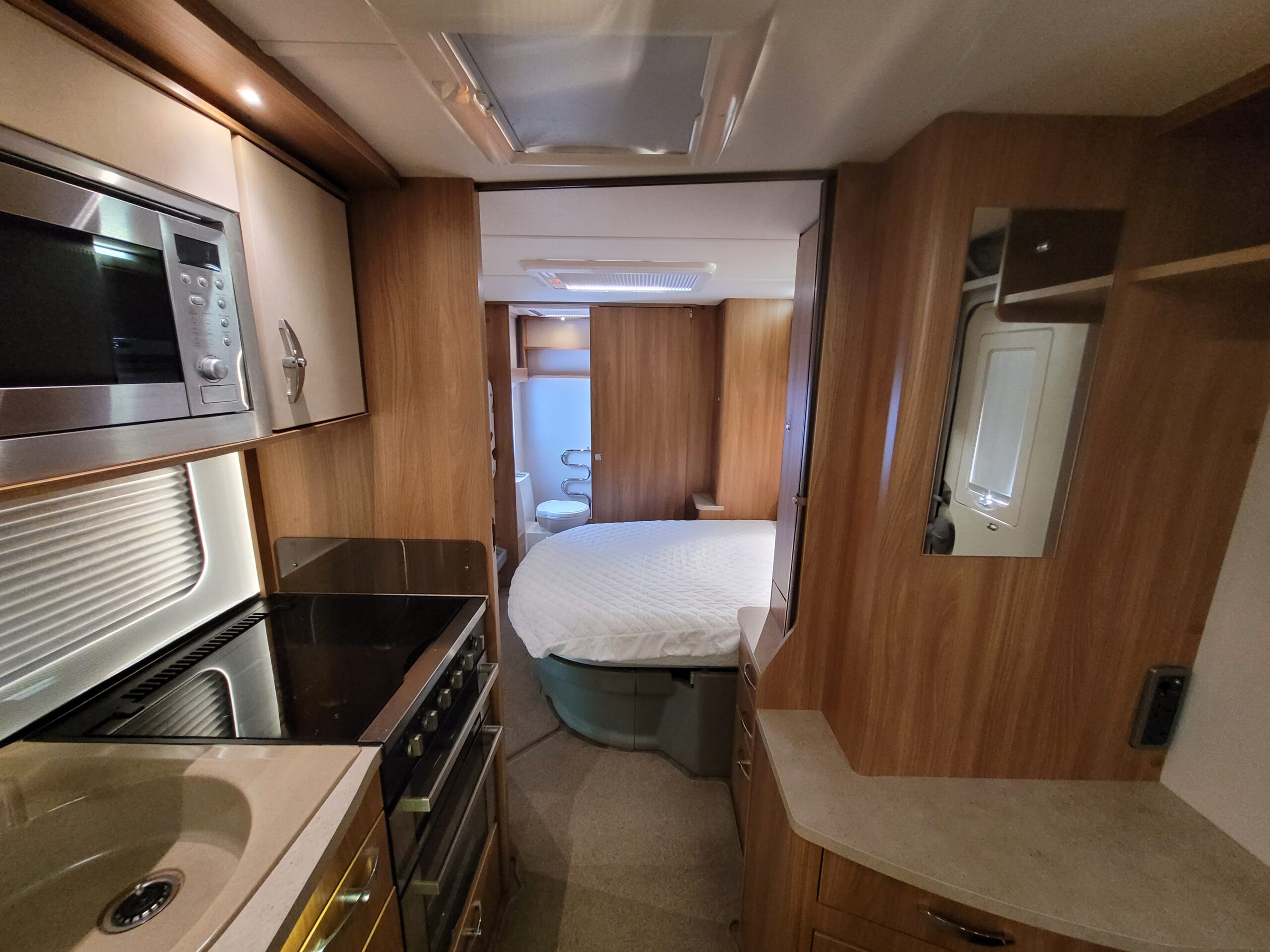
								Swift Challenger 580 SE full									
