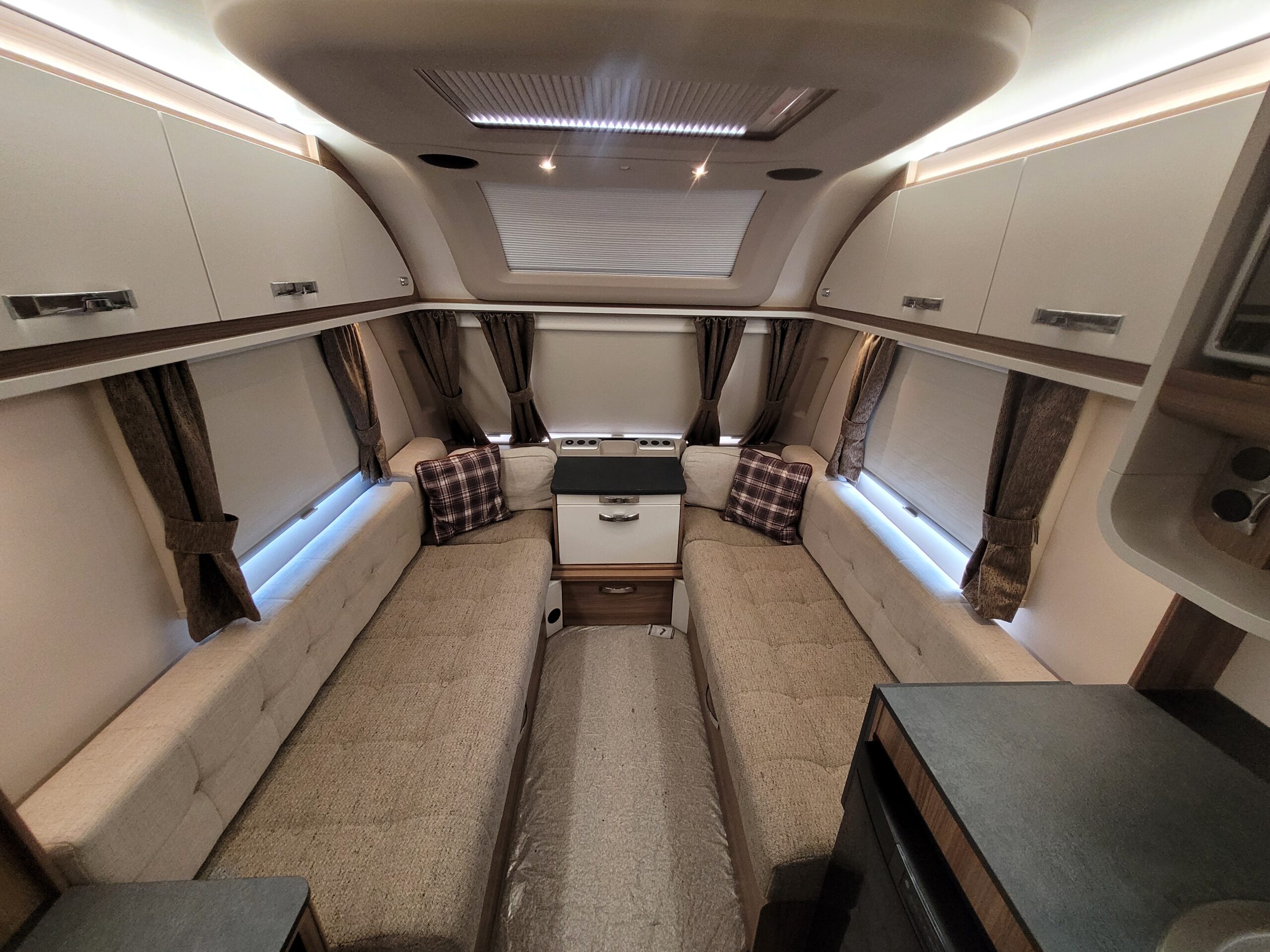 
								Swift Sprite Alpine 2 full									