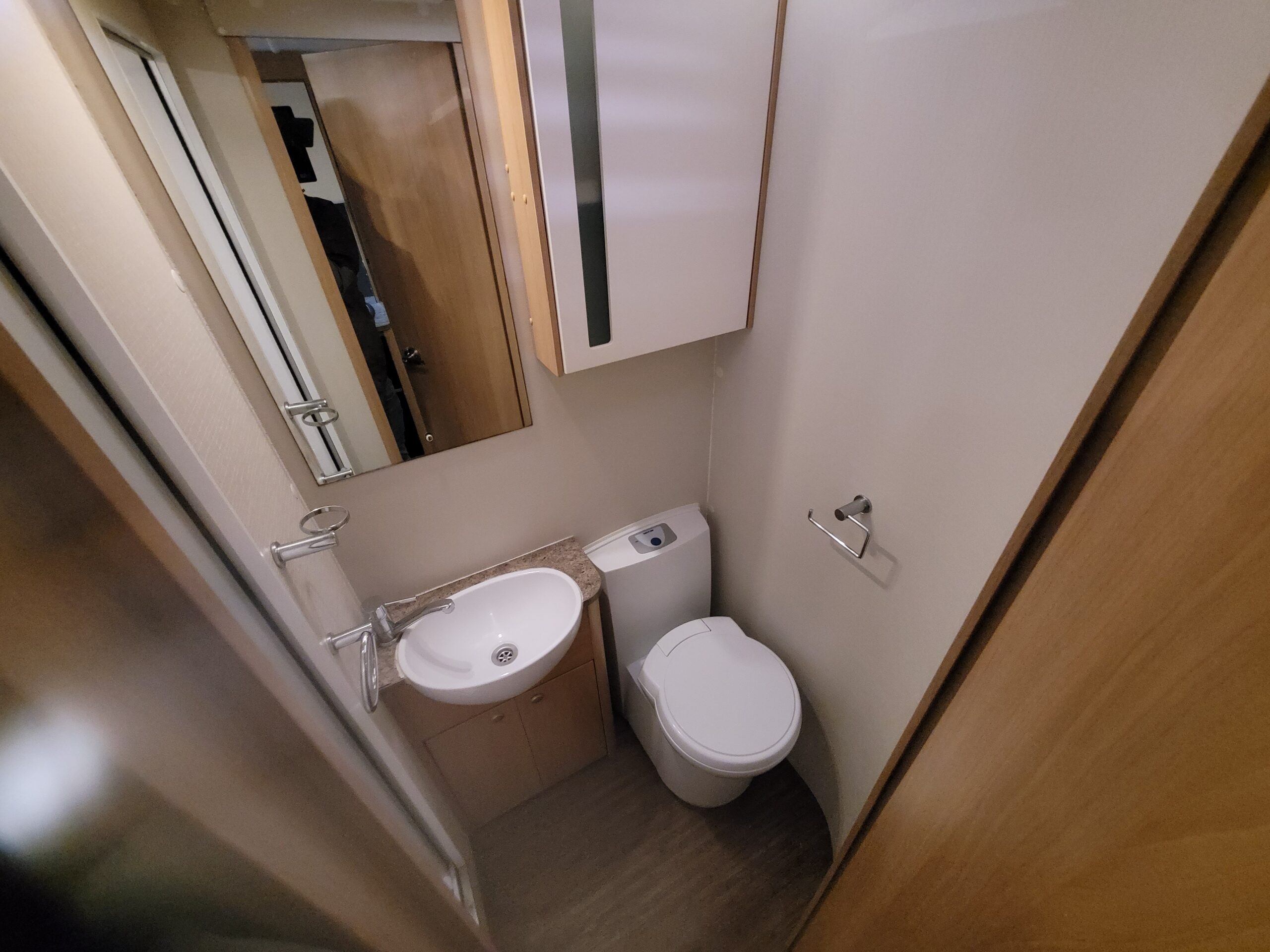 
								Elddis Avante 515 full									
