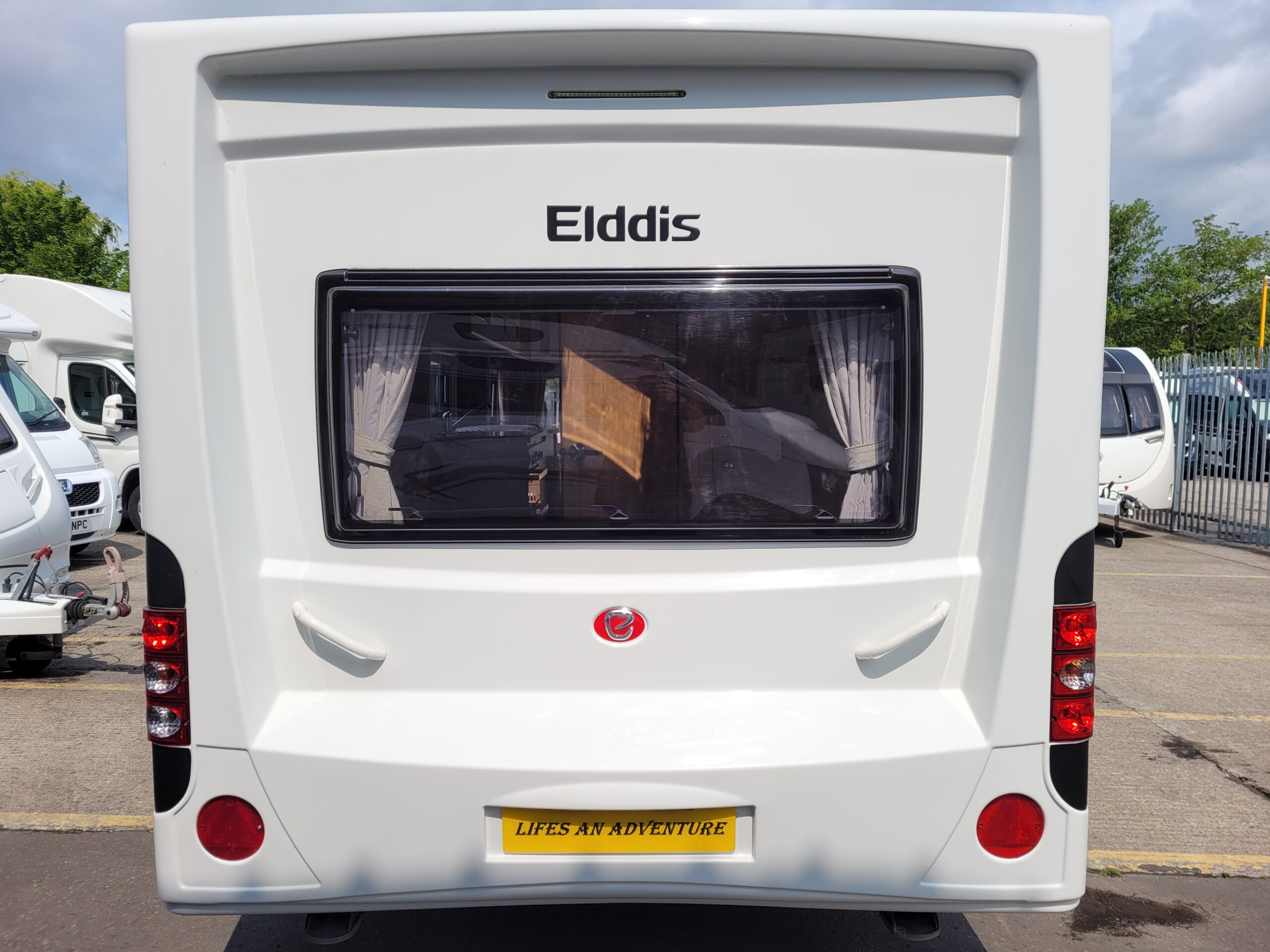 
								Elddis Avante 515 full									