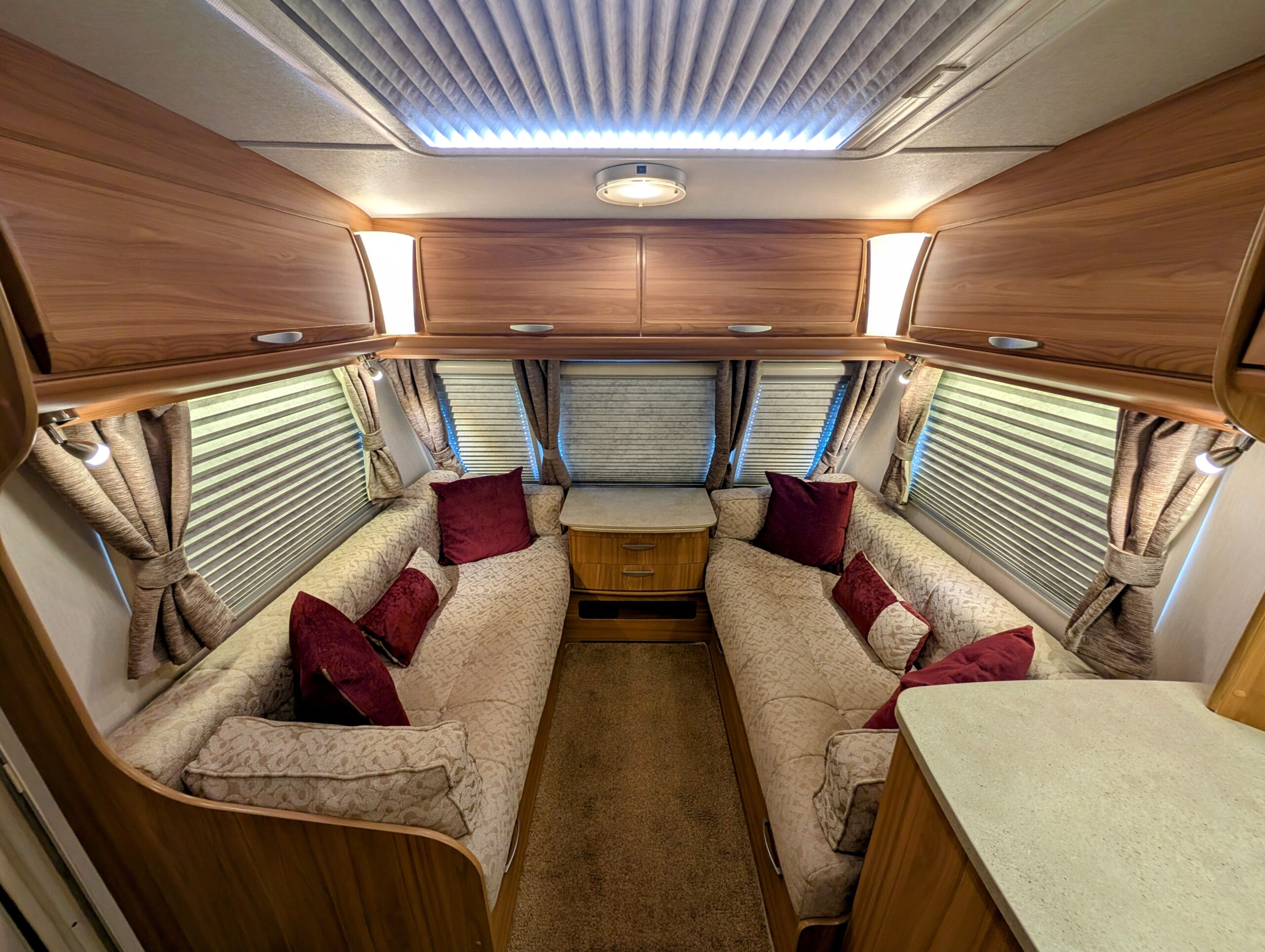 
								Lunar Clubman SE full									