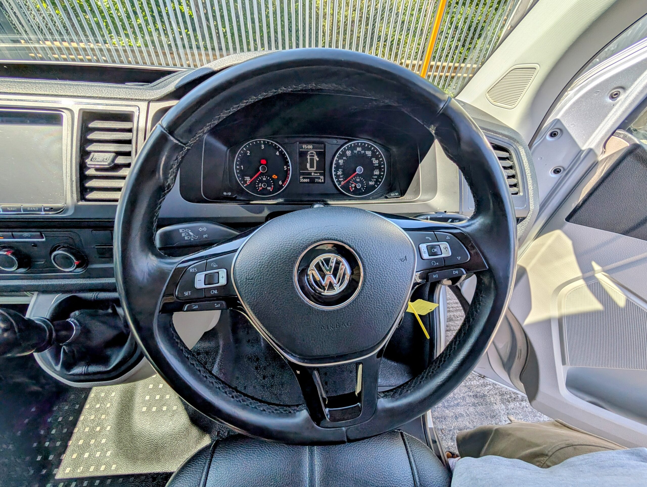
								Volkswagen Transporter full									