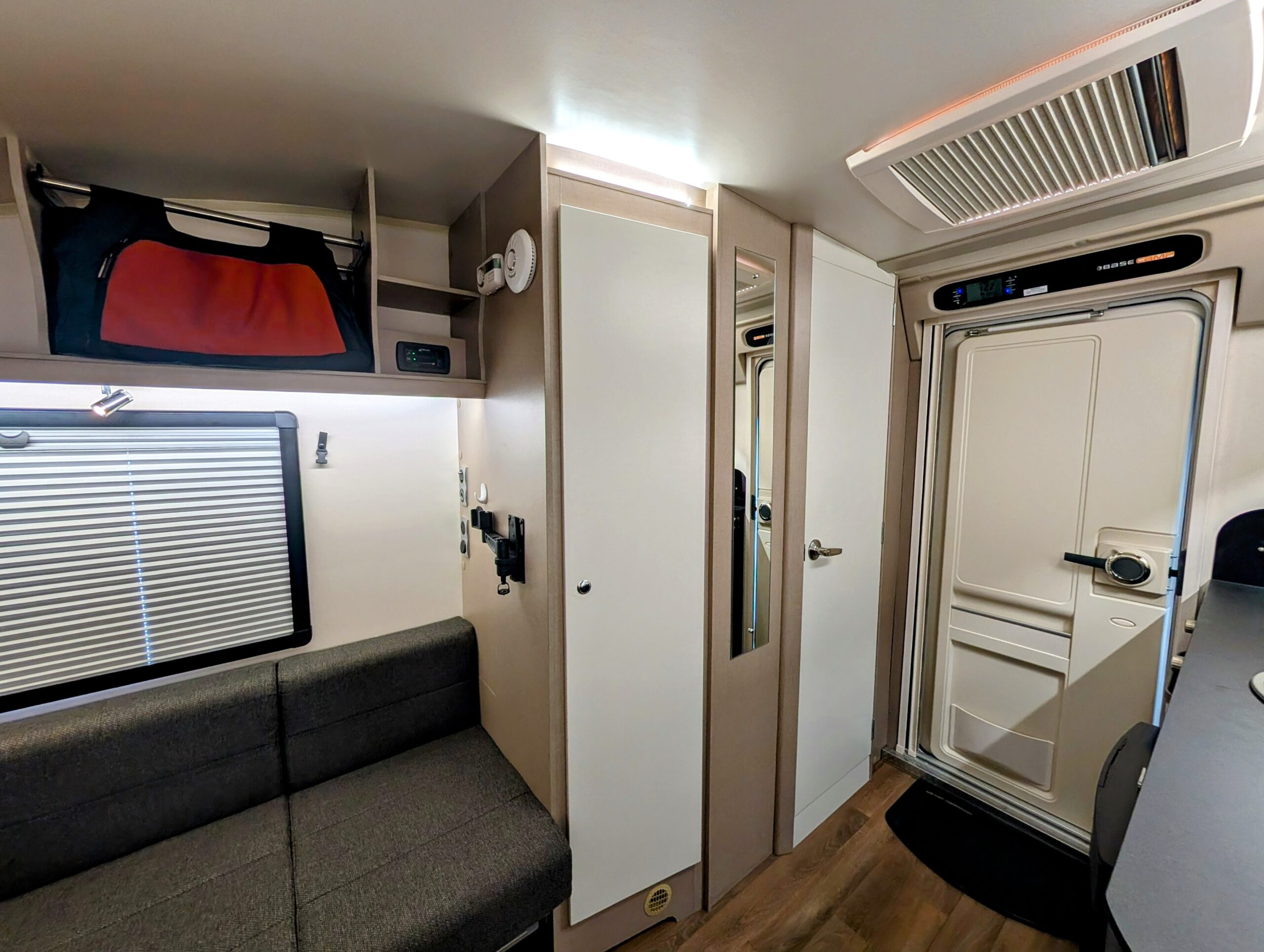 
								Swift BaseCamp Plus full									