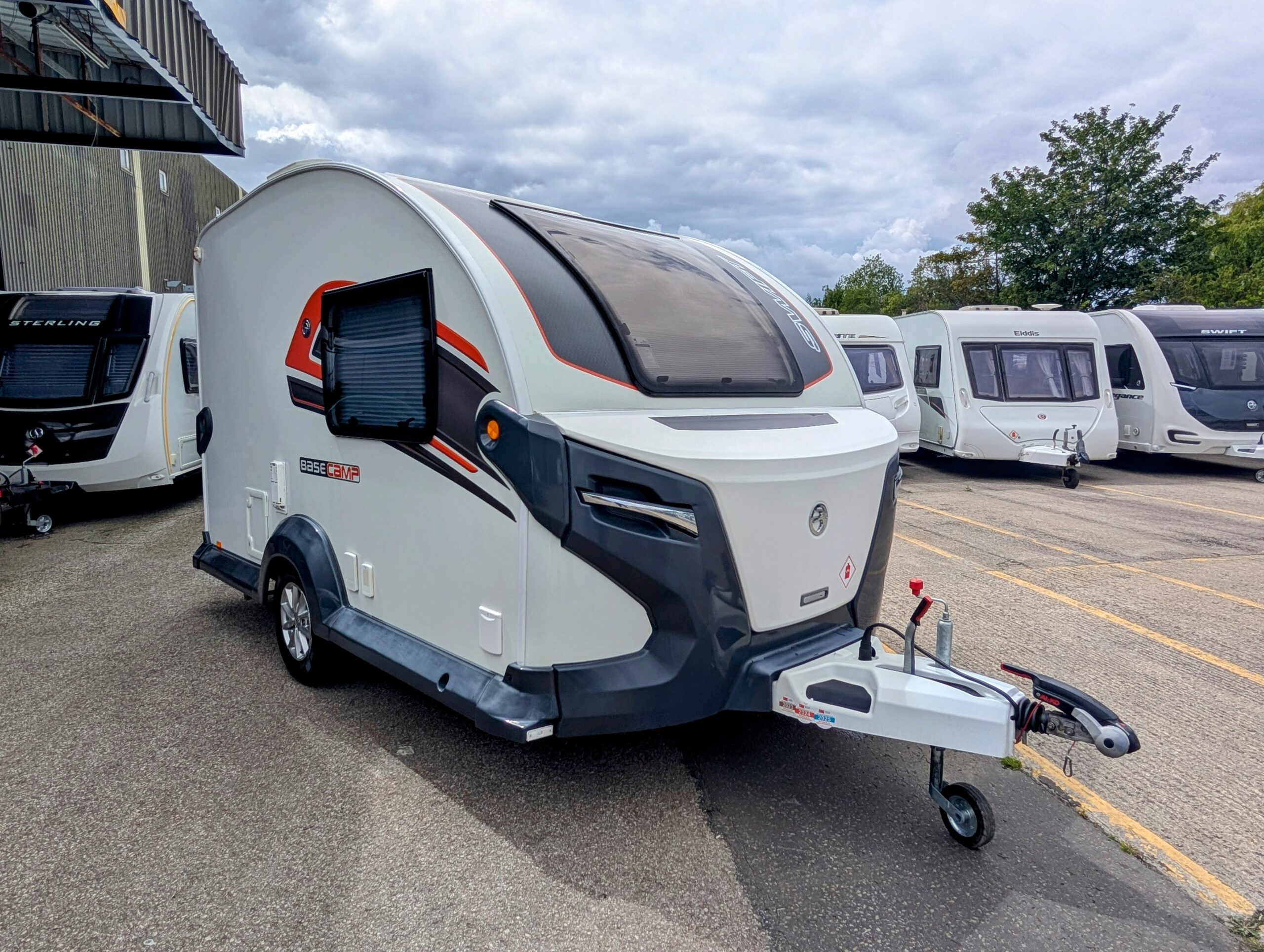 
								Swift BaseCamp Plus full									
