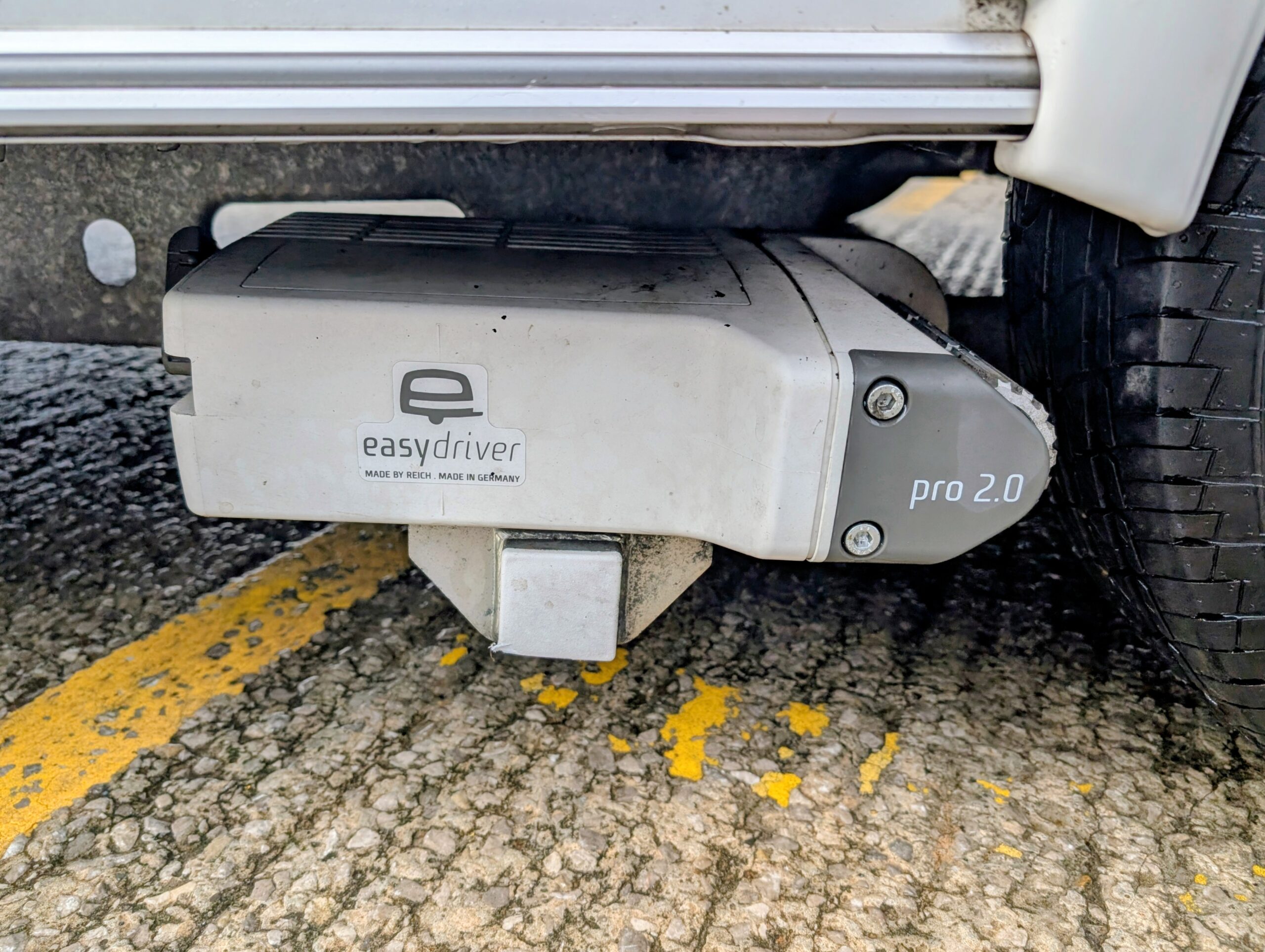 
								Eriba Feeling 442 full									