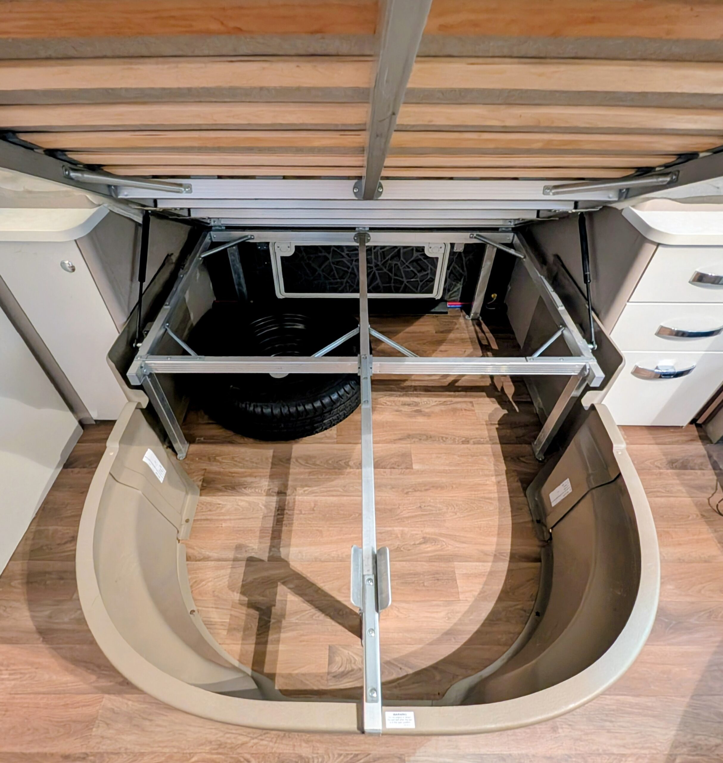 
								Sterling Eccles Sport 584 full									