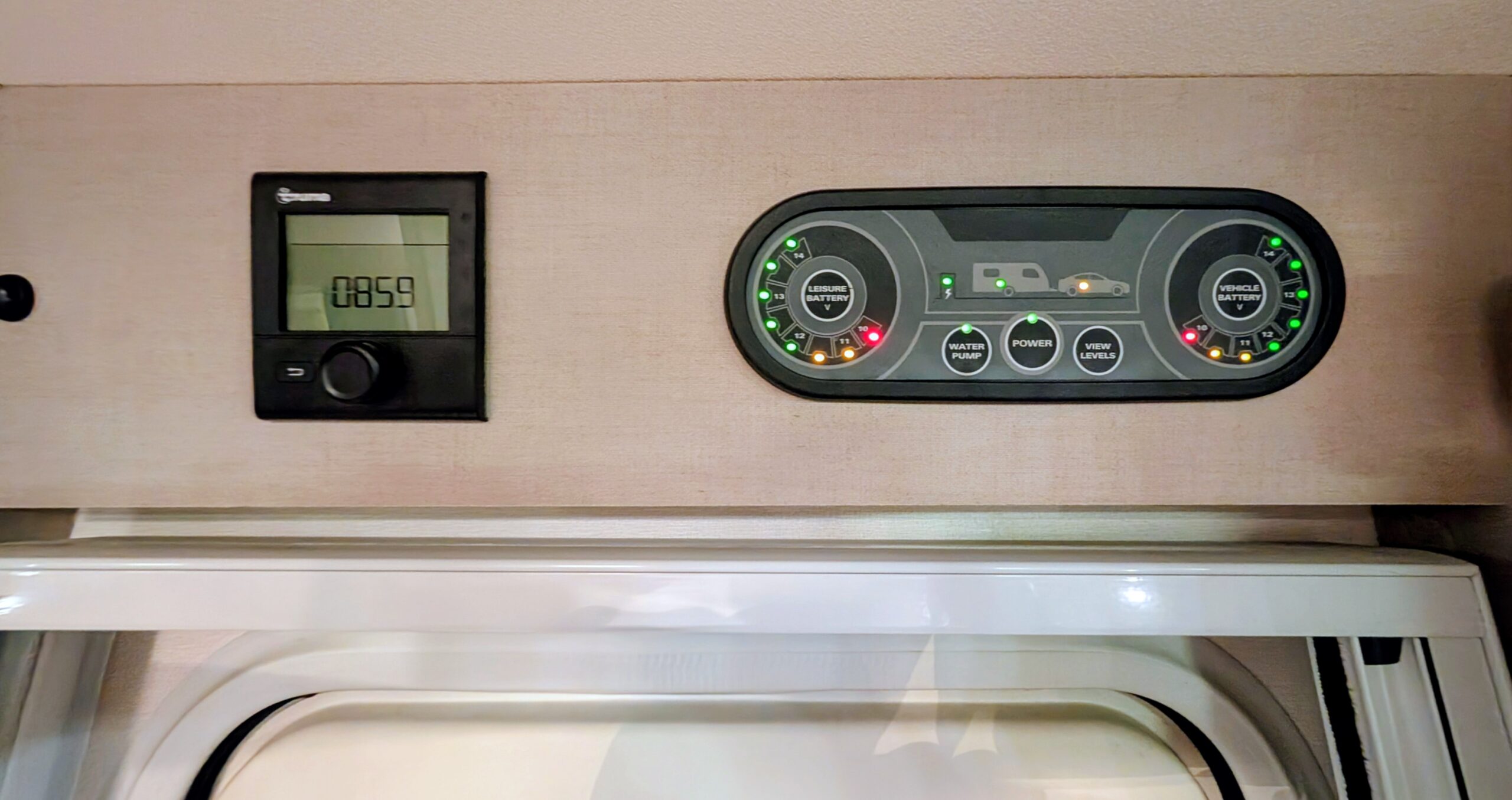 
								Sterling Eccles Sport 584 full									