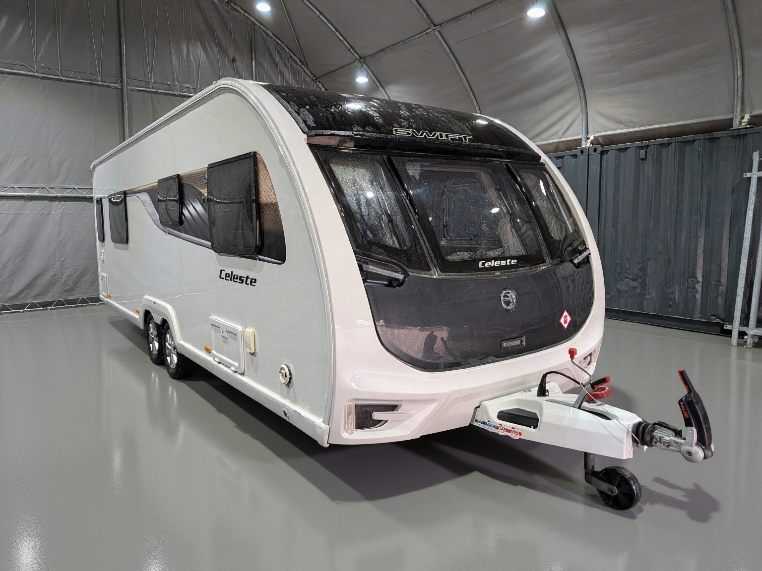 
								Swift Celeste 645 SE full									