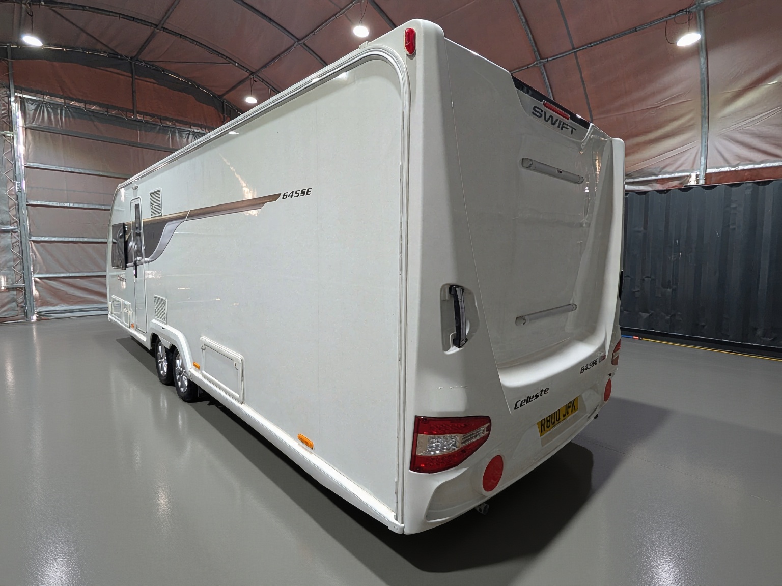 
								Swift Celeste 645 SE full									
