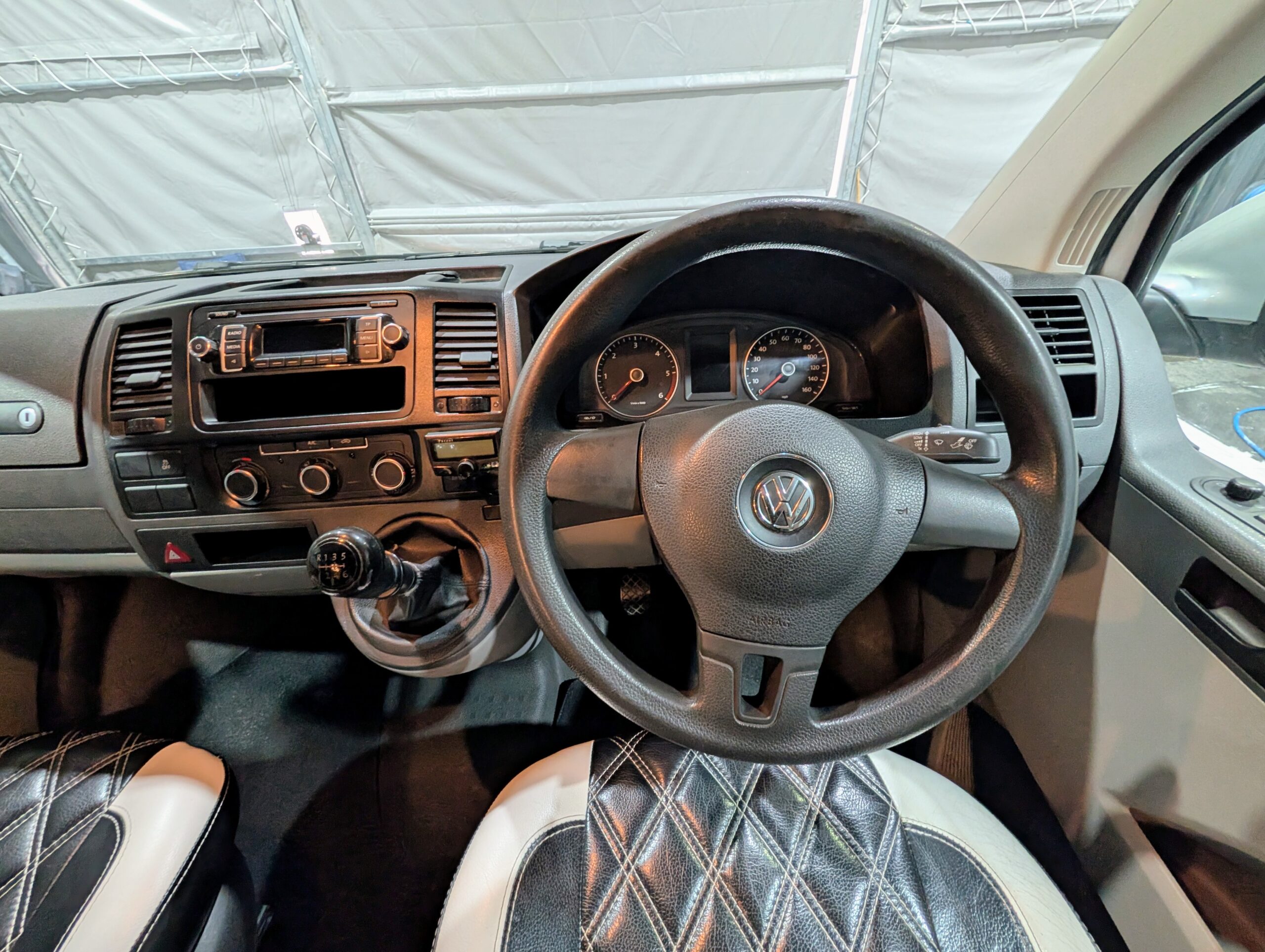 
								Volkswagen Campervan Long Wheel Base Conversion full									