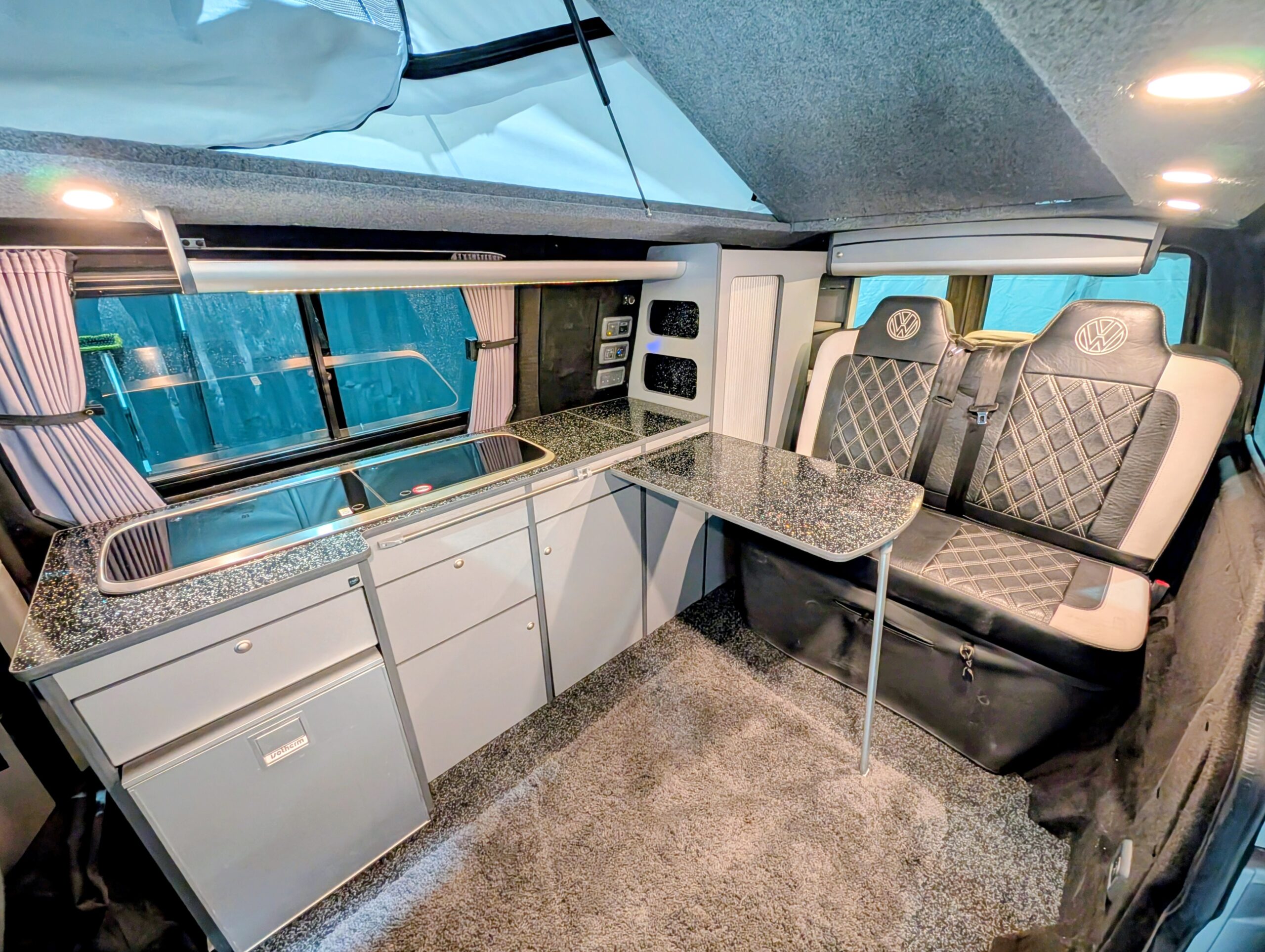 
								Volkswagen Campervan Long Wheel Base Conversion full									