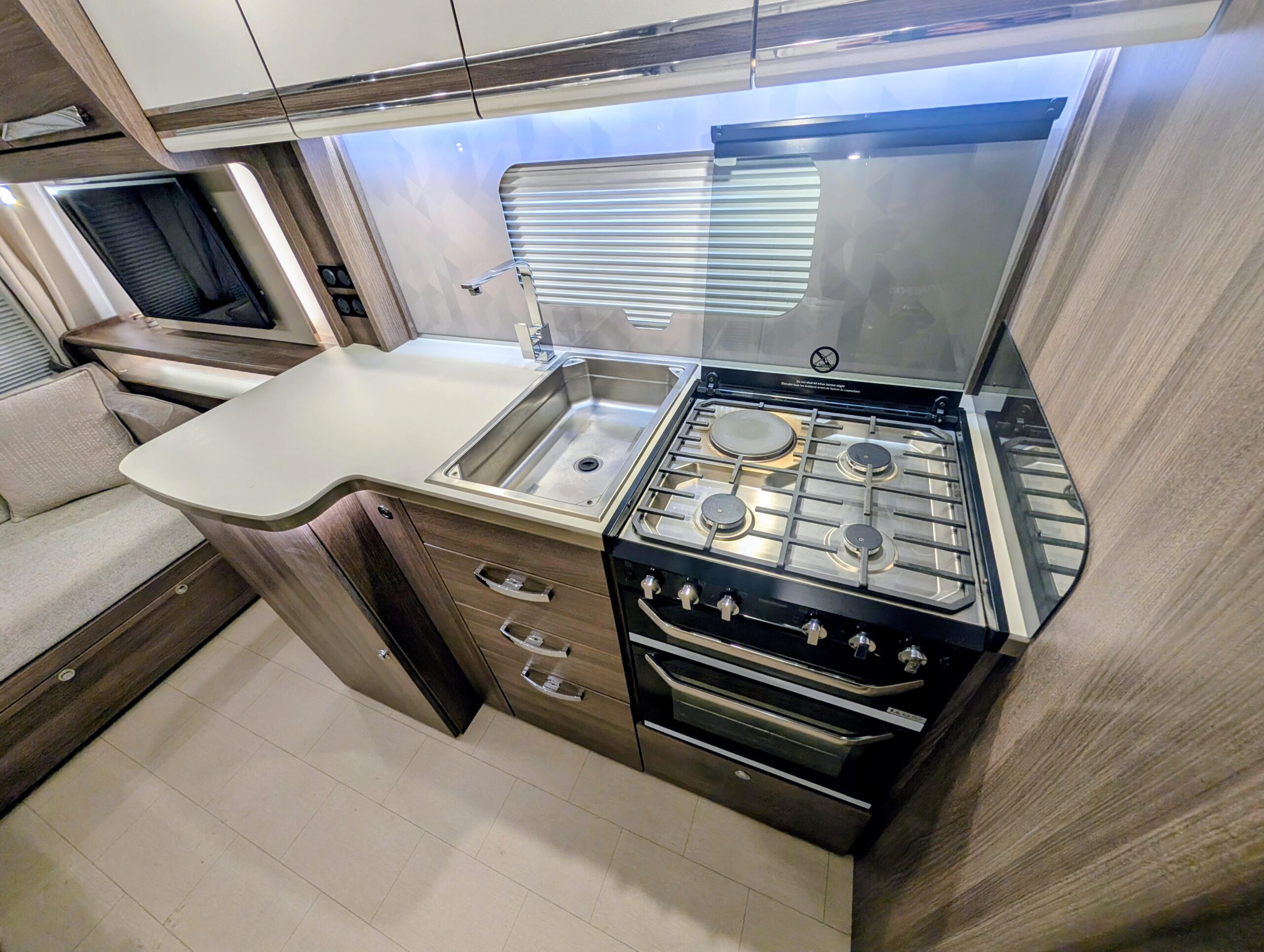 
								Buccaneer Barracuda full									