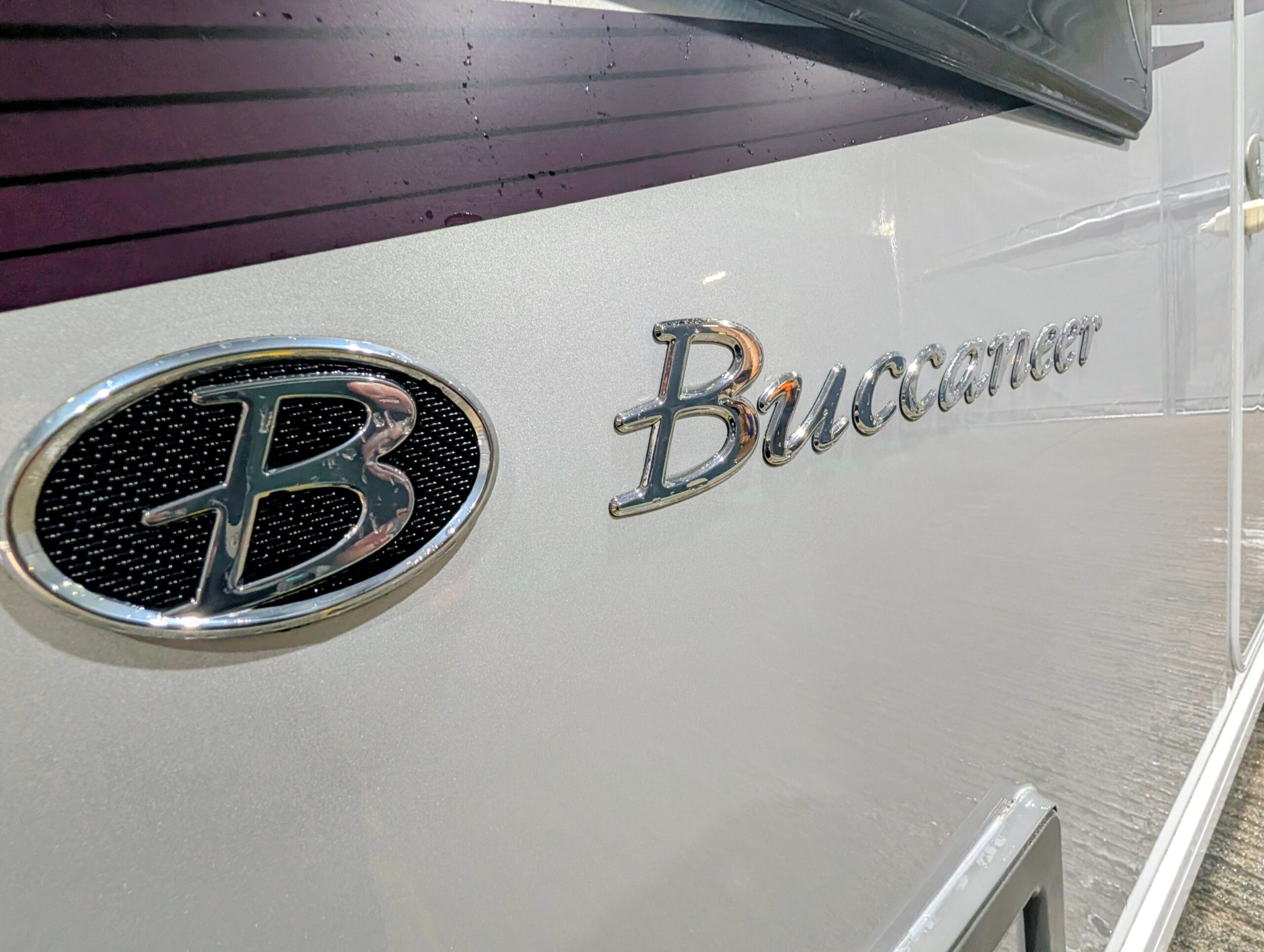 
								Buccaneer Barracuda full									