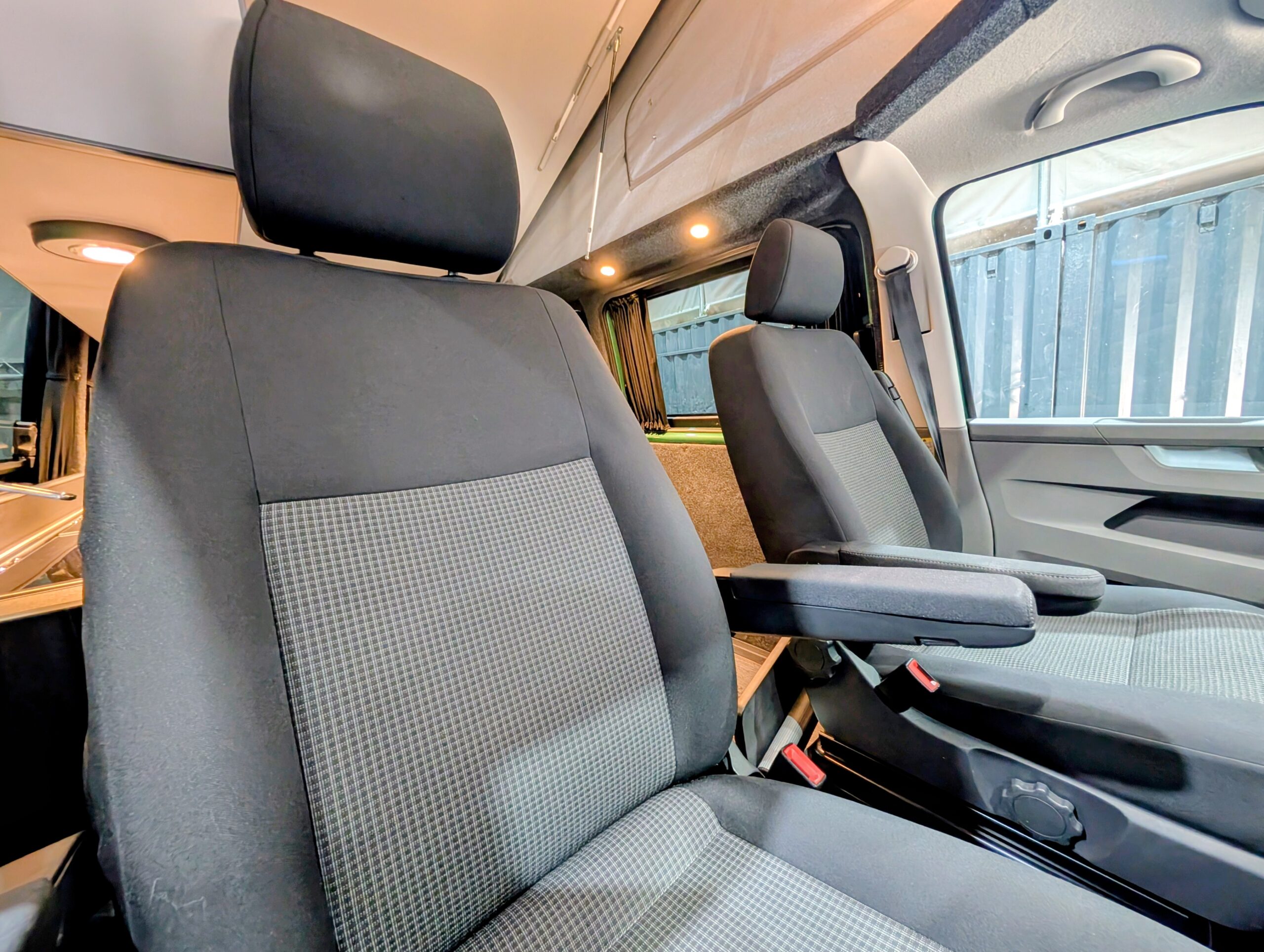 
								Volkswagen Transporter T28 Startline TDI full									
