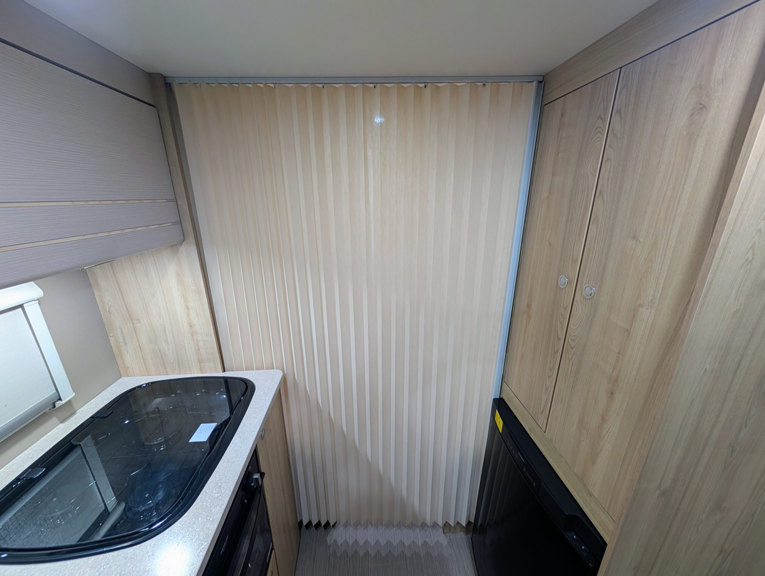 
								Elddis Xplore 574 full									
