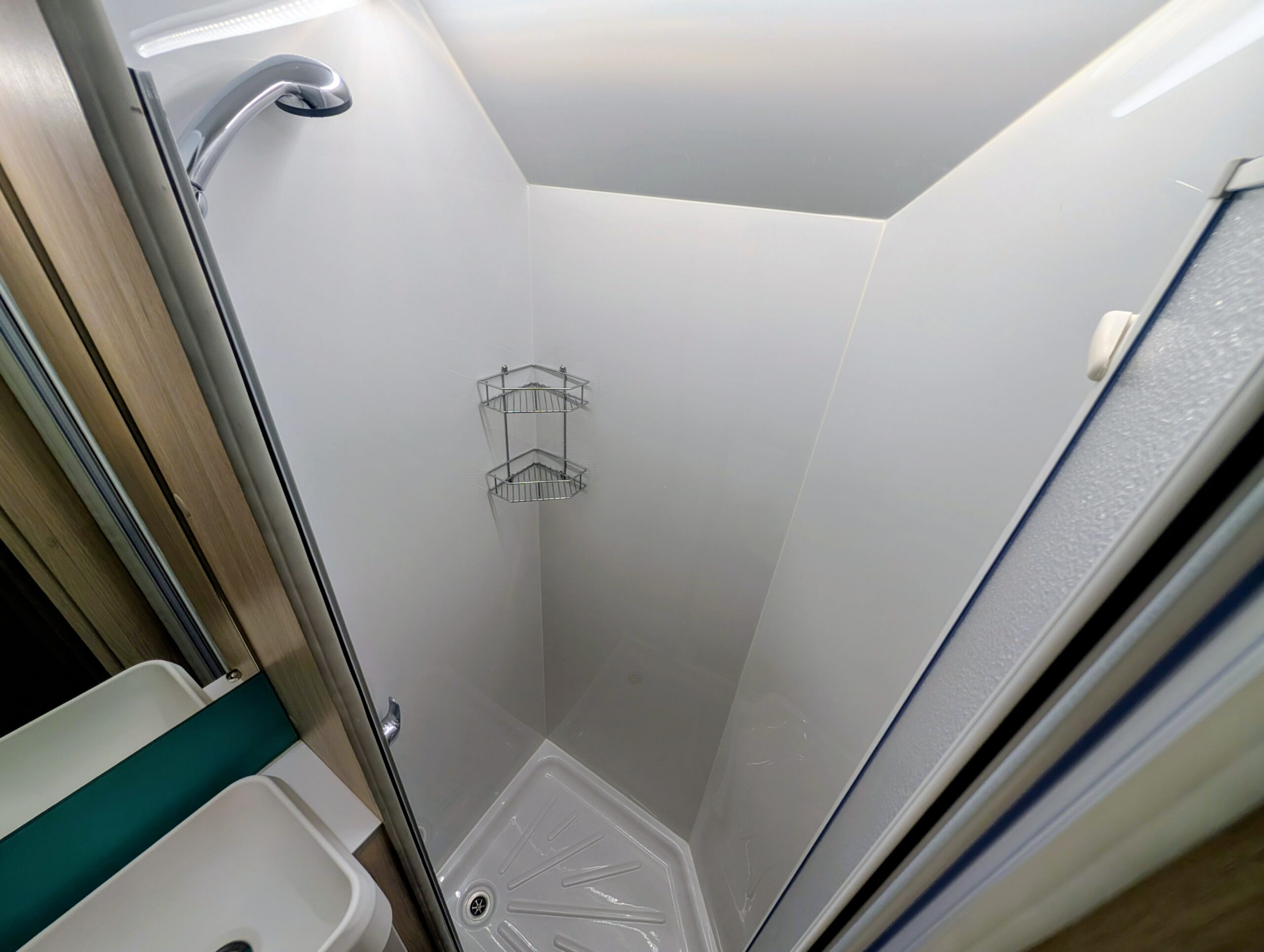 
								Auto Trail F-62 full									