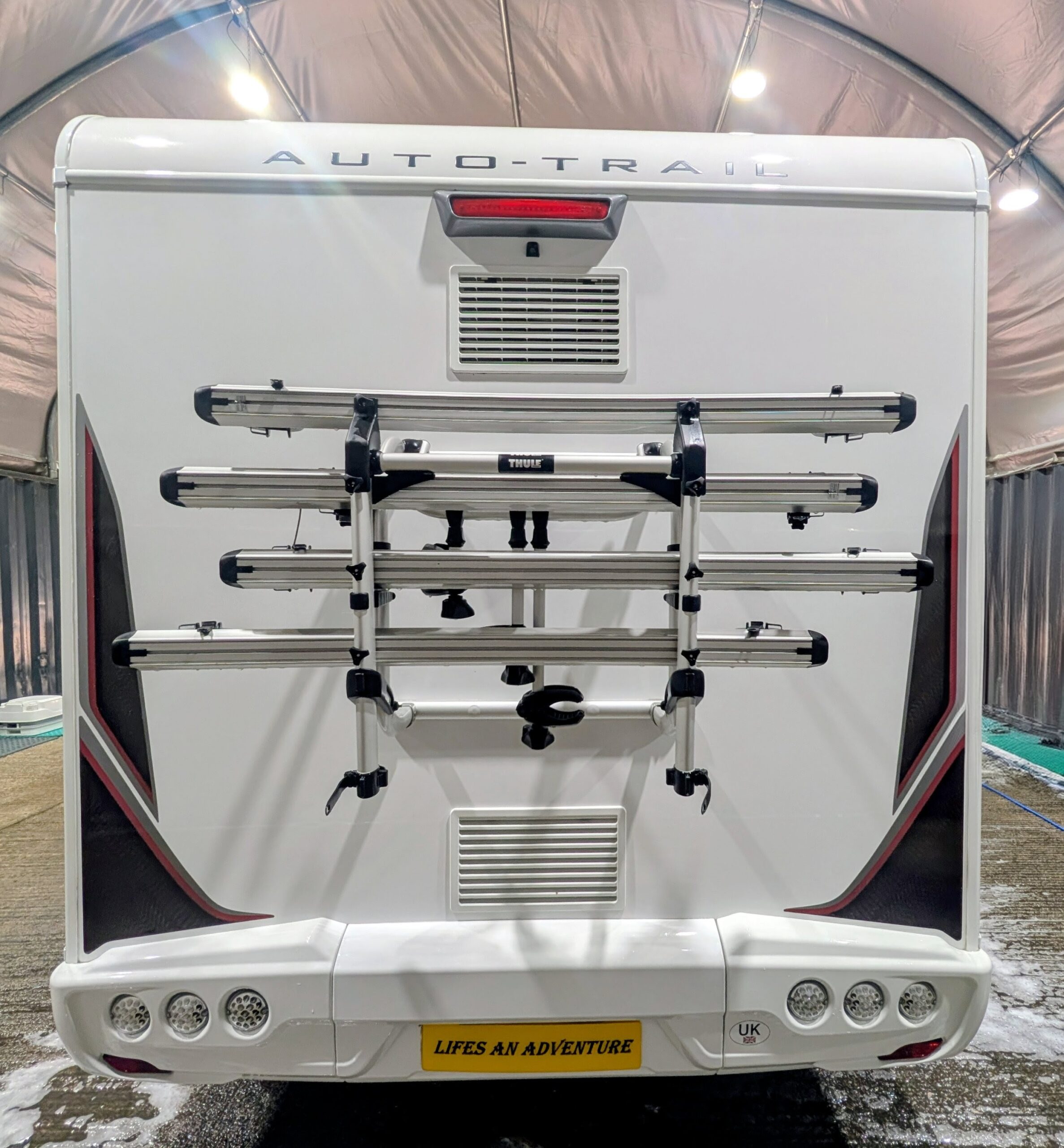 
								Auto Trail F-62 full									