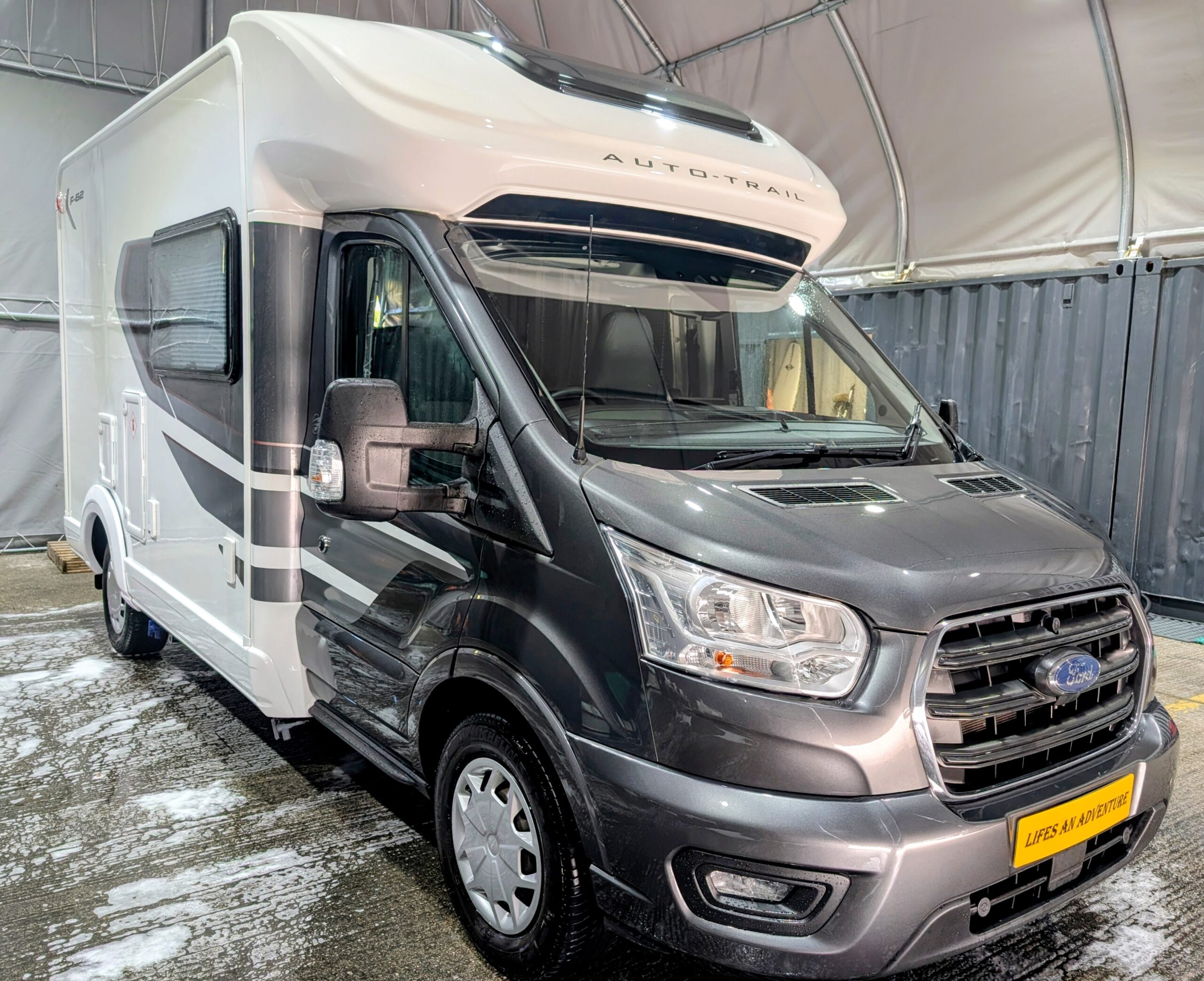 
								Auto Trail F-62 full									