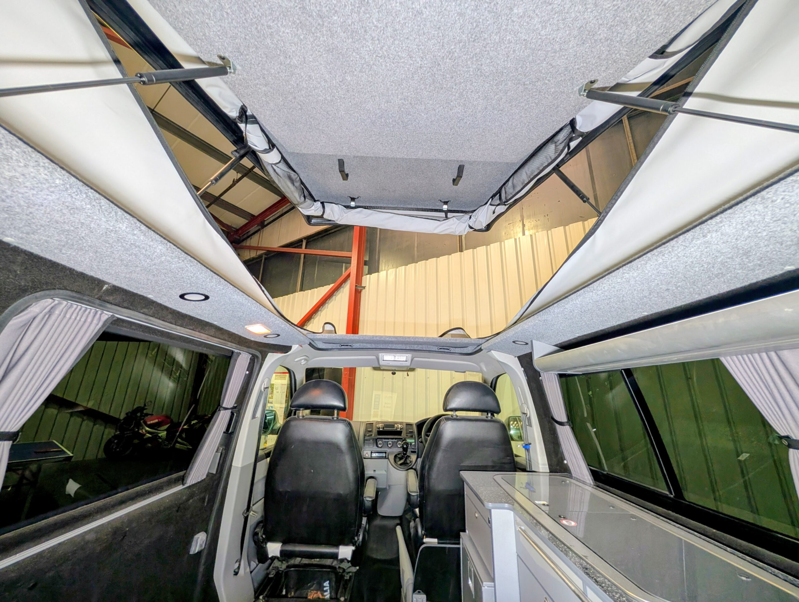 
								Volkswagen Campervan Long Wheel Base Conversion full									
