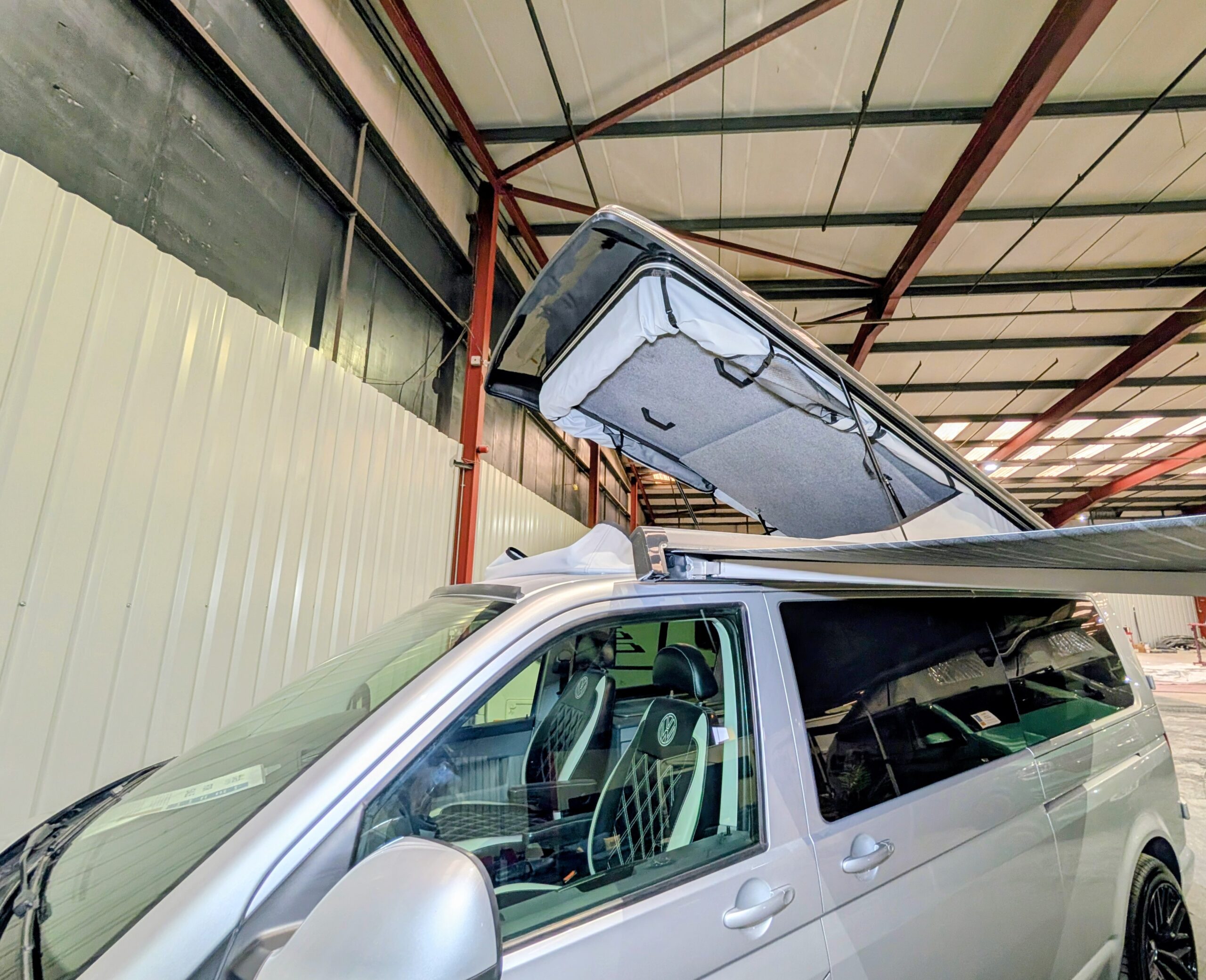 
								Volkswagen Campervan Long Wheel Base Conversion full									