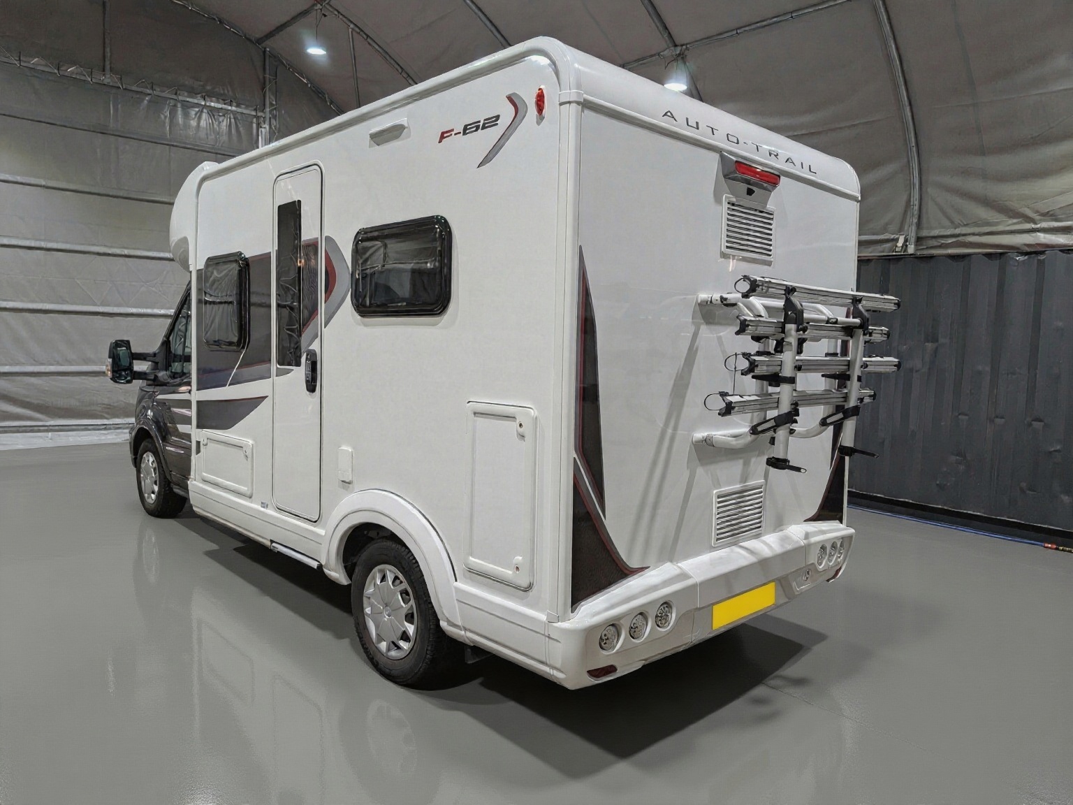 
								Auto Trail F-62 full									