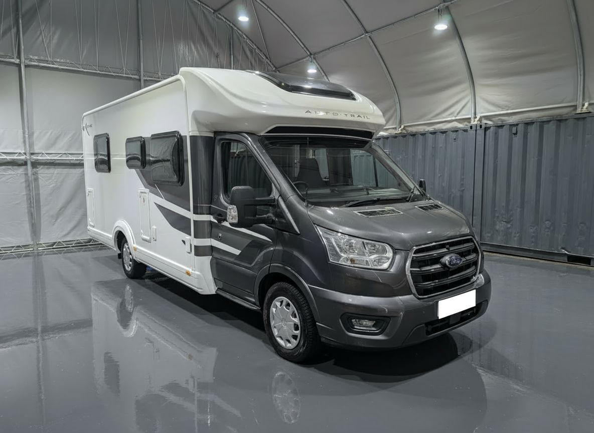 
								Auto Trail F-74 Auto full									