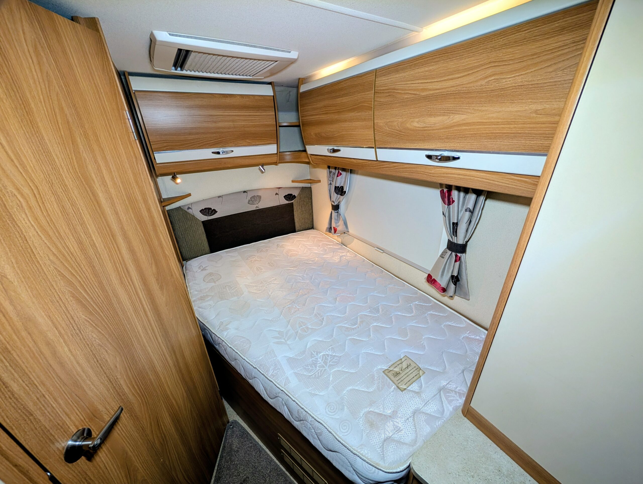 
								Swift Sundance 622FB full									