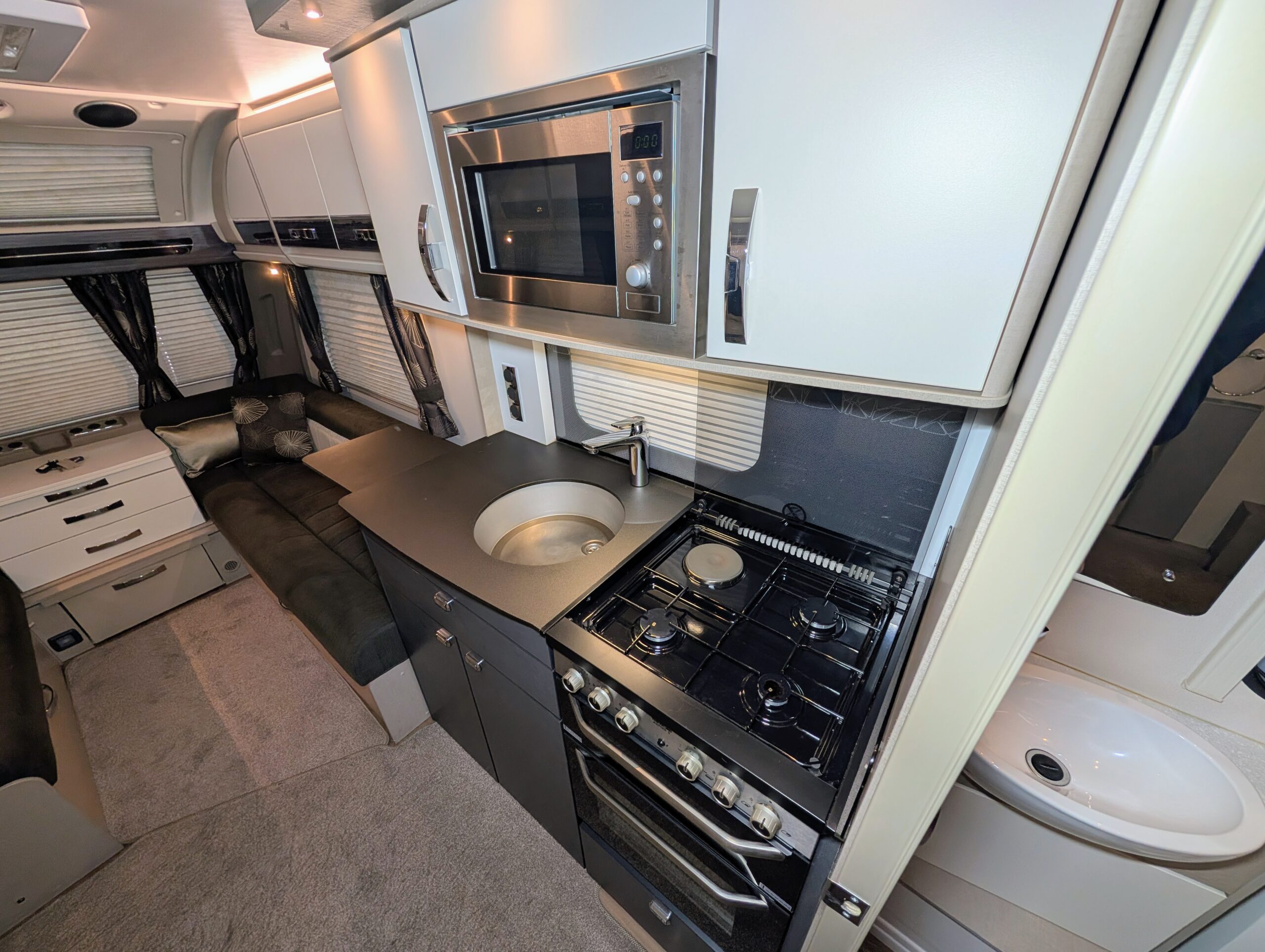 
								Sterling Elite 650 full									