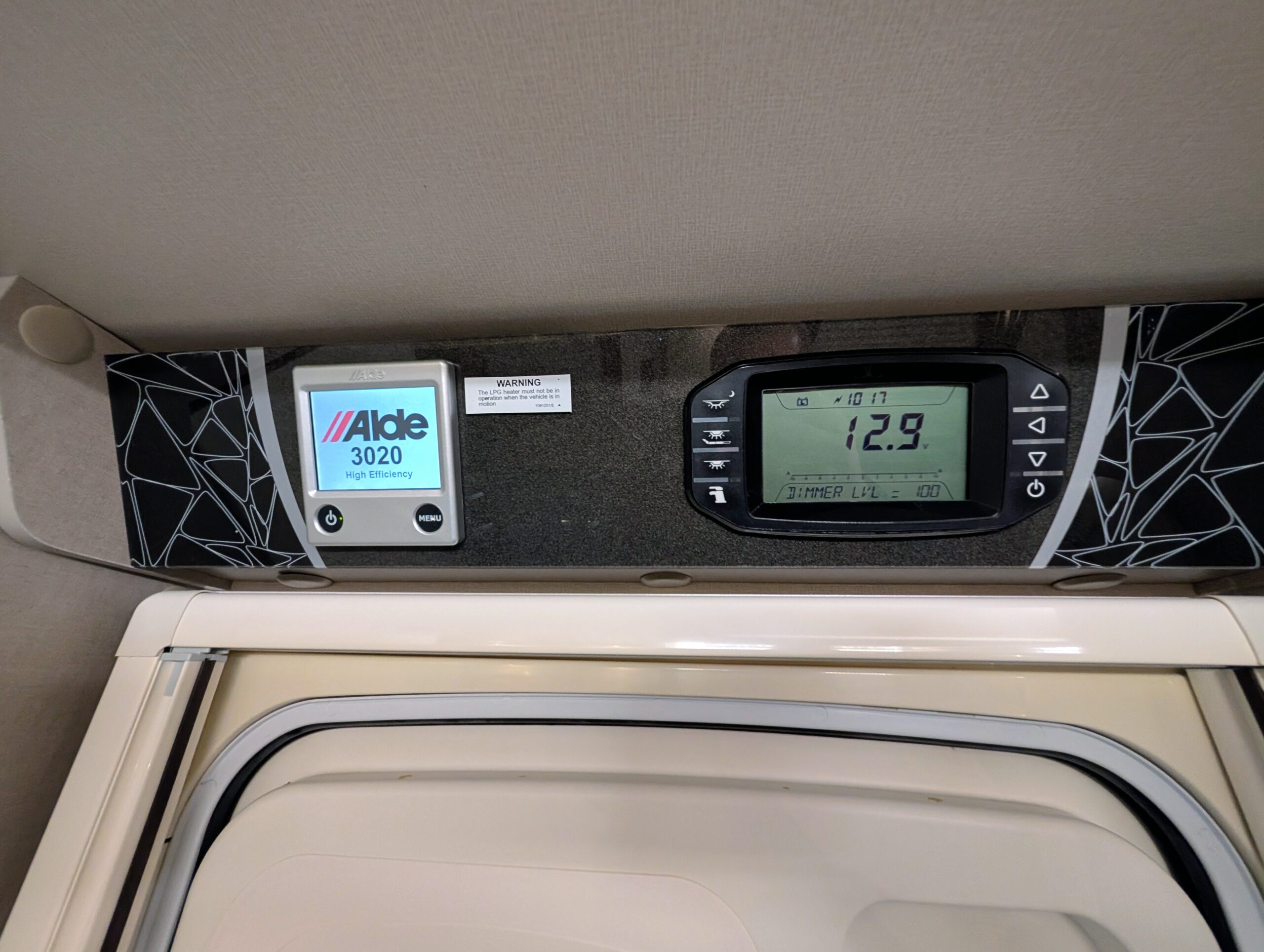 
								Sterling Elite 650 full									