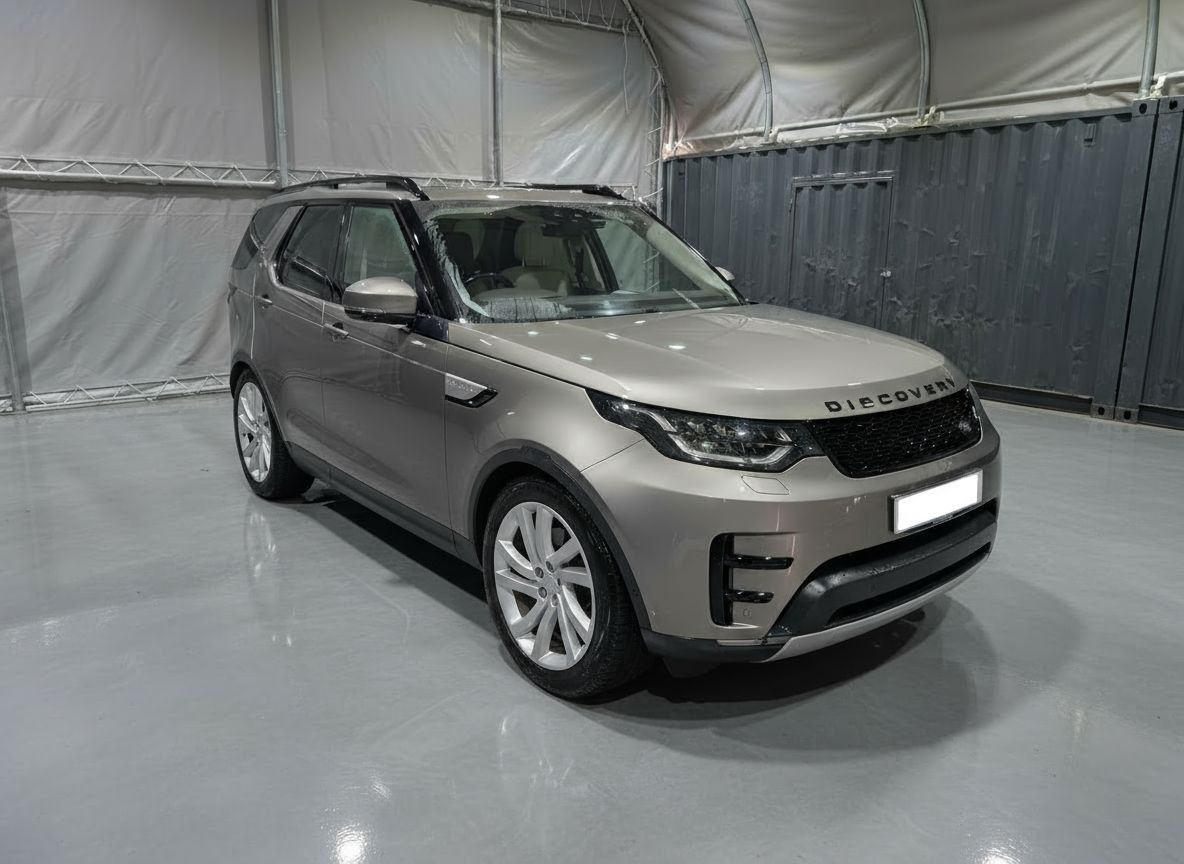 
								Land Rover Discovery TD6 HSE full									