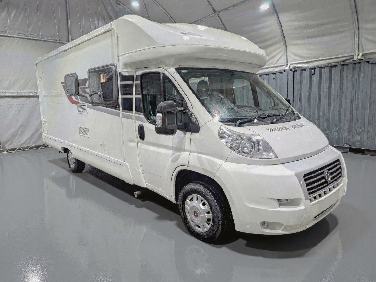 
								Swift Sundance 622FB full									