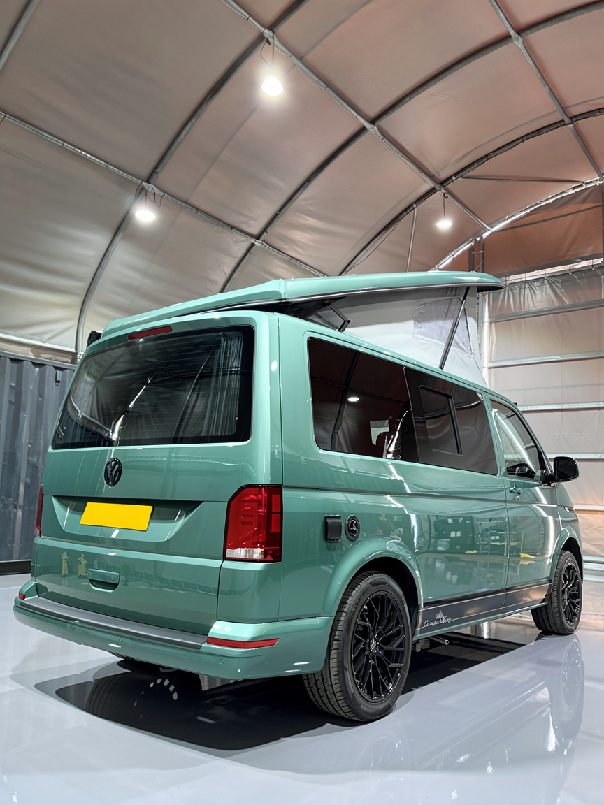 
								Volkswagen Camper King St Tropez Campervan full									