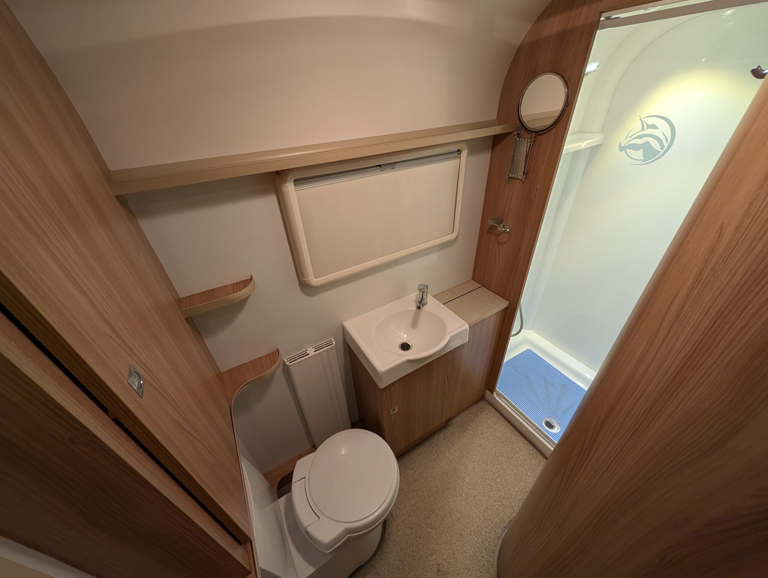 
								Bailey Unicorn Valencia full									