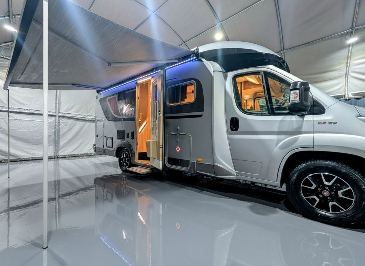 
								Burstner Ixeo 680 G full									